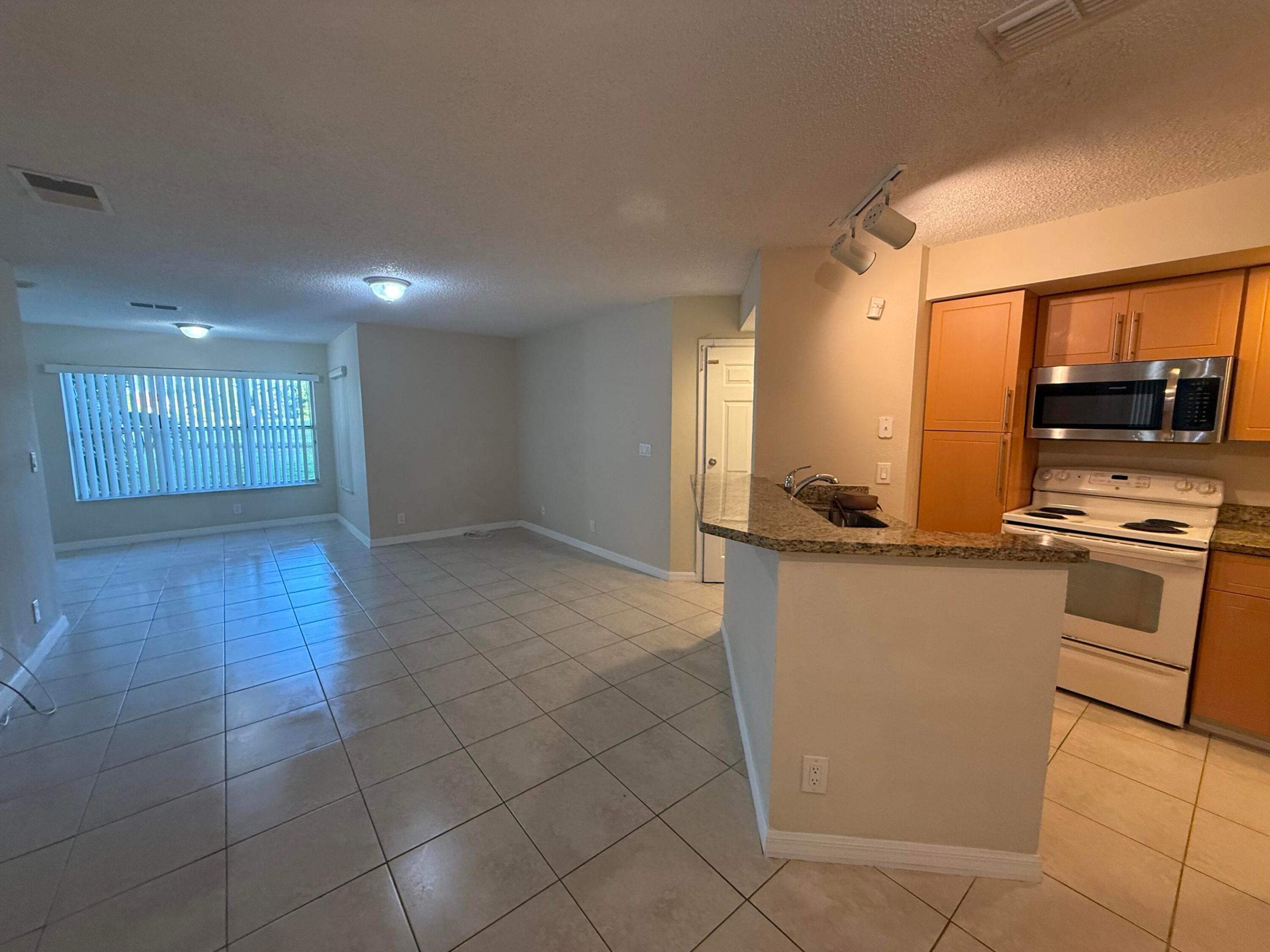 CORAL KEY CONDO - Residential