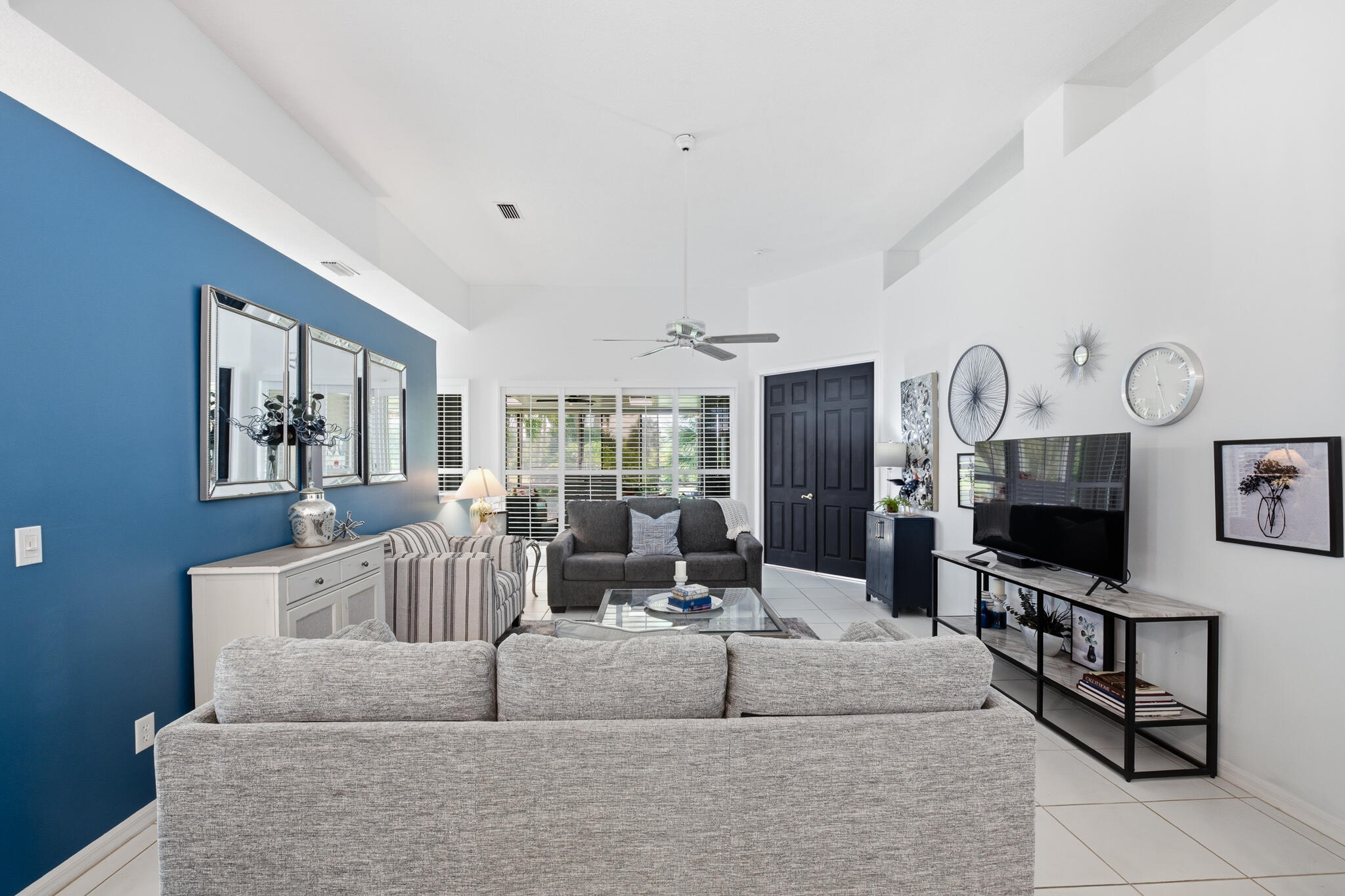 FAIRWAY ISLE PARCEL 8 BLK 15 - Residential