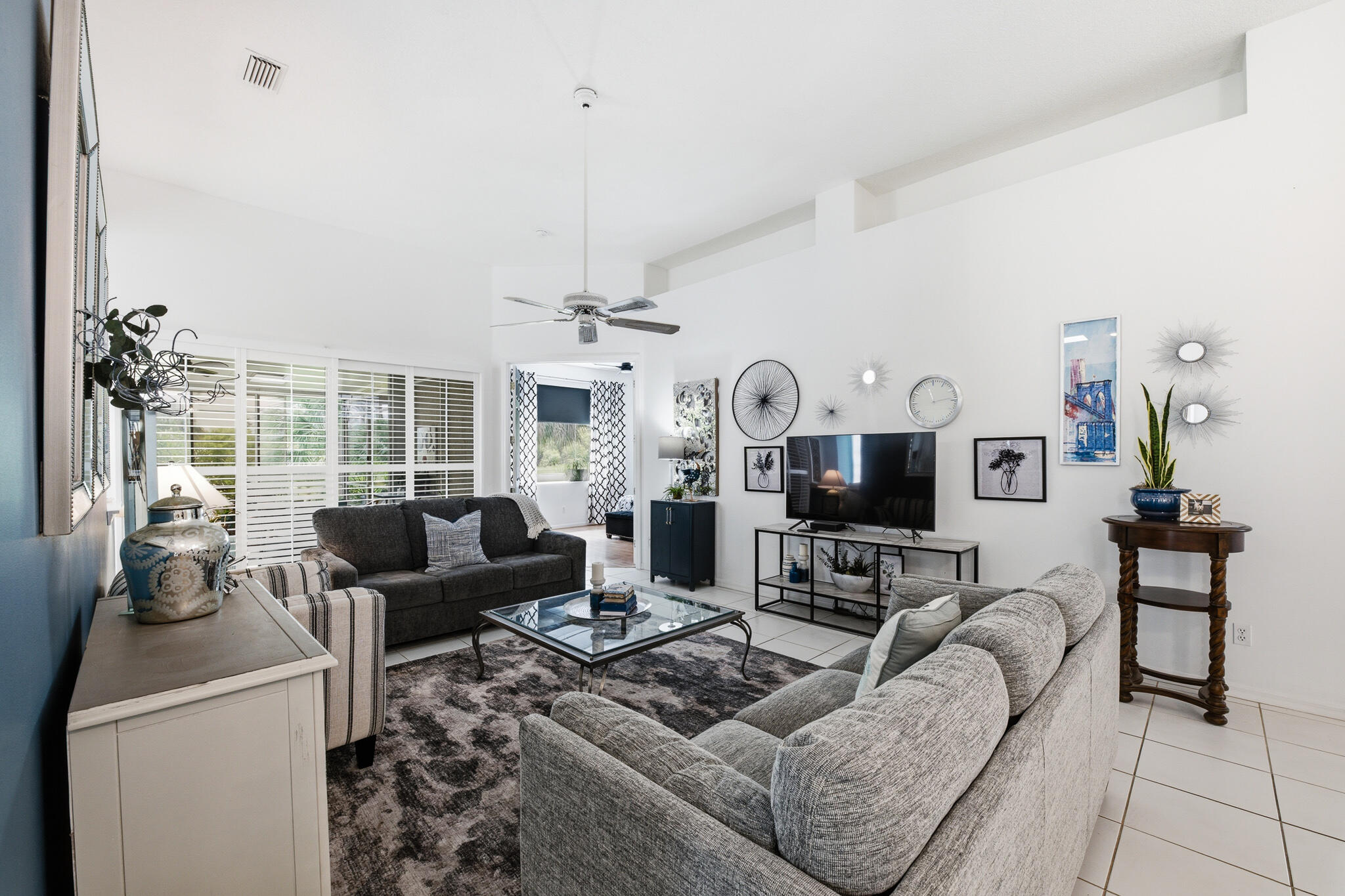FAIRWAY ISLE PARCEL 8 BLK 15 - Residential