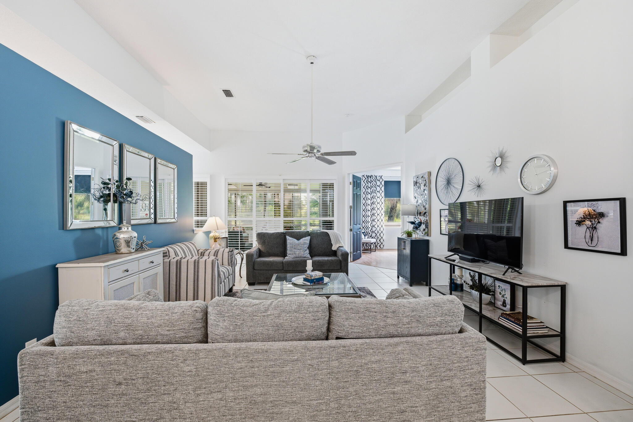 FAIRWAY ISLE PARCEL 8 BLK 15 - Residential