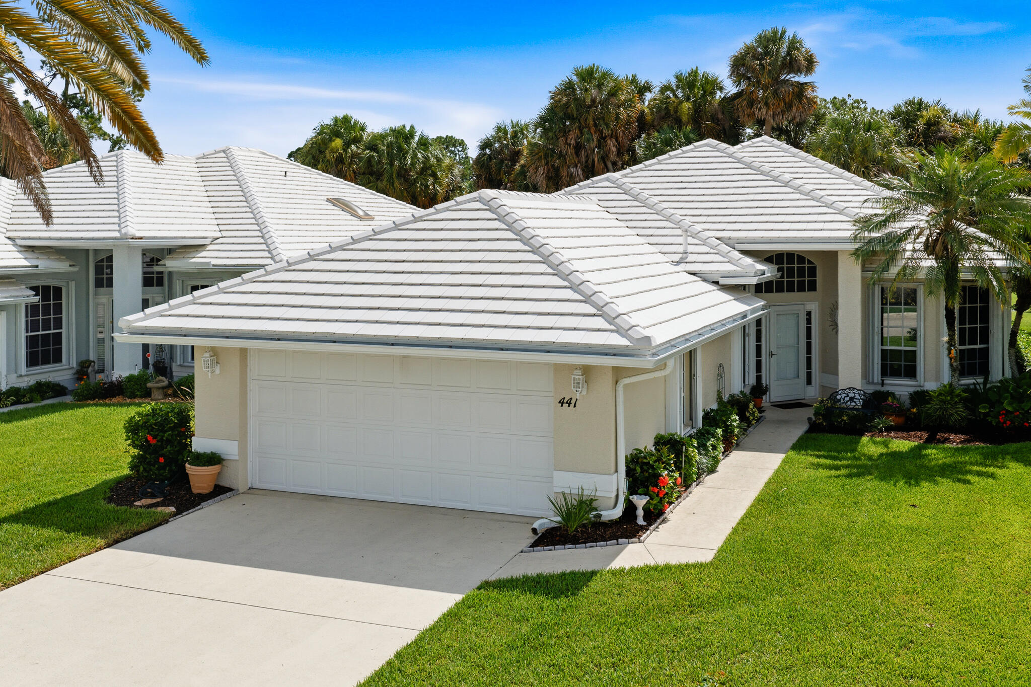 FAIRWAY ISLE PARCEL 8 BLK 15 - Residential