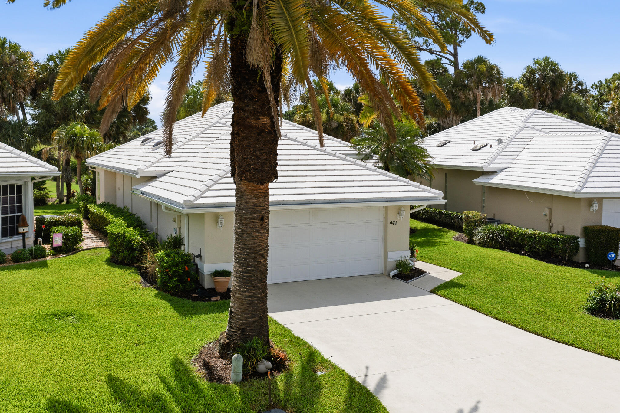 FAIRWAY ISLE PARCEL 8 BLK 15 - Residential