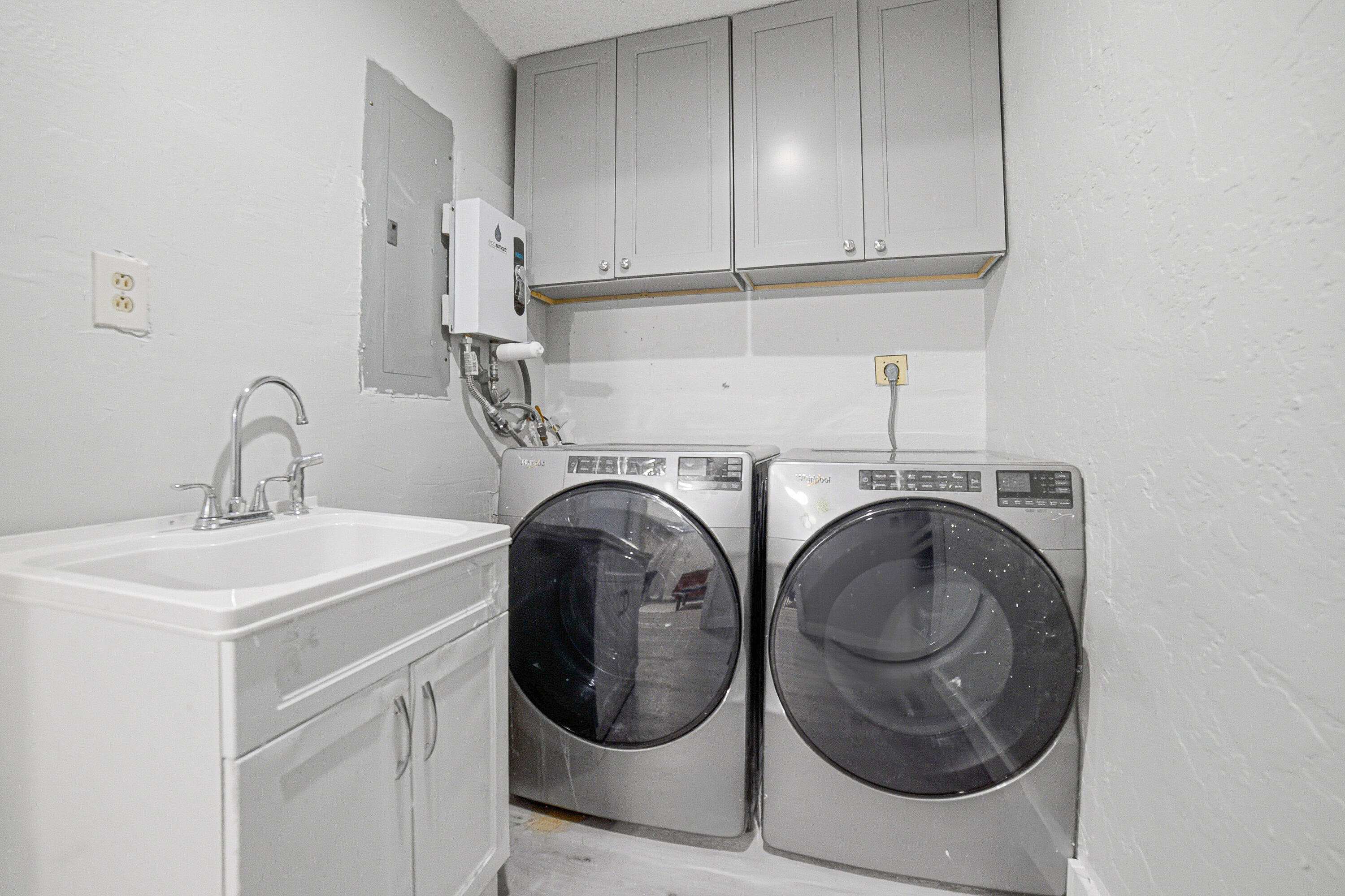WESTWOOD COMMUNITY 6 - Residential