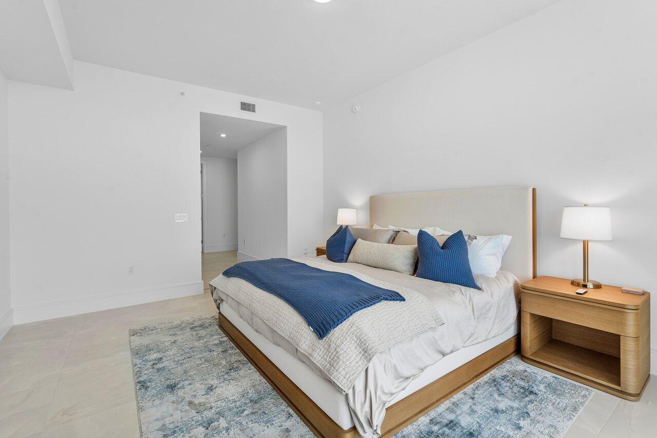 NAUTILUS 220 CONDO - Residential