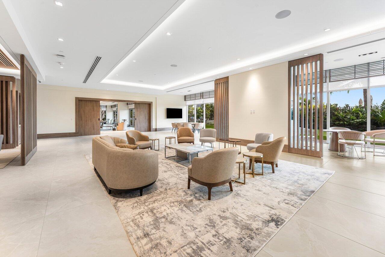 NAUTILUS 220 CONDO - Residential