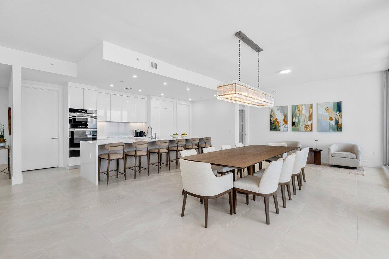 NAUTILUS 220 CONDO - Residential