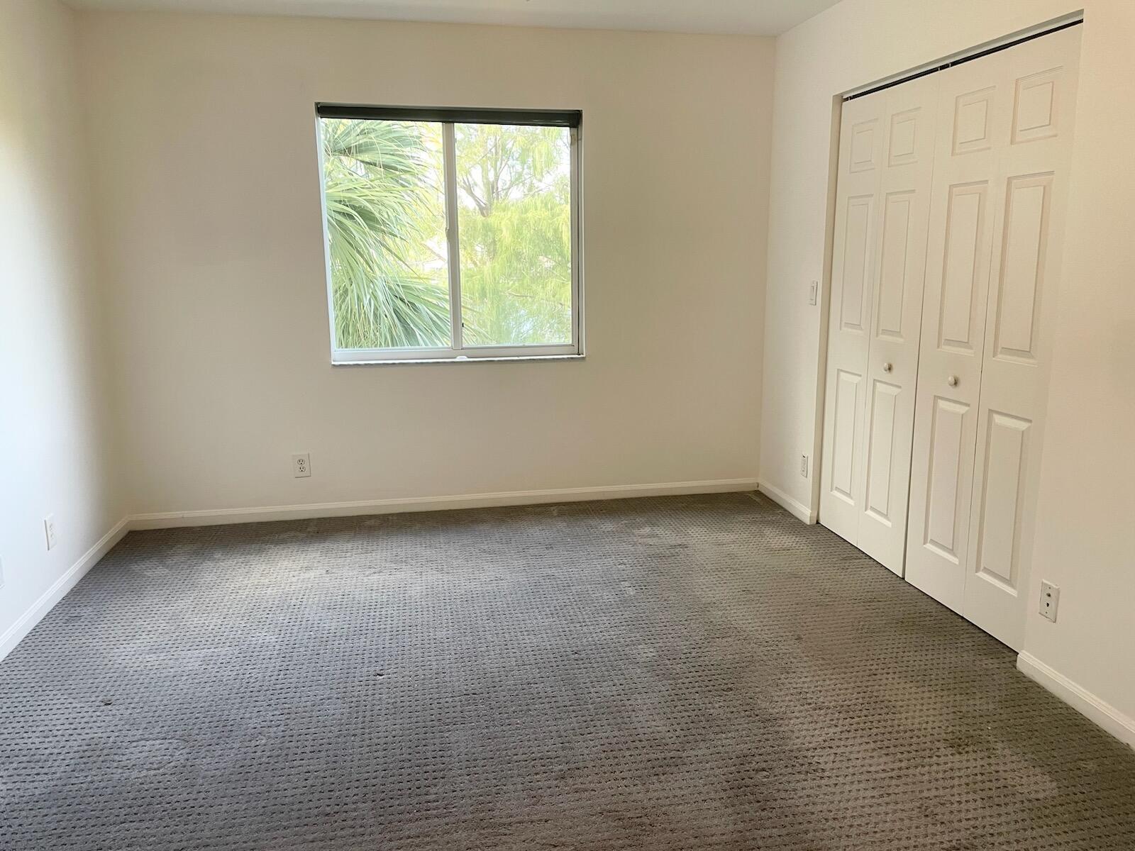 PALMBROOKE TOWNHOMES - Residential Lease