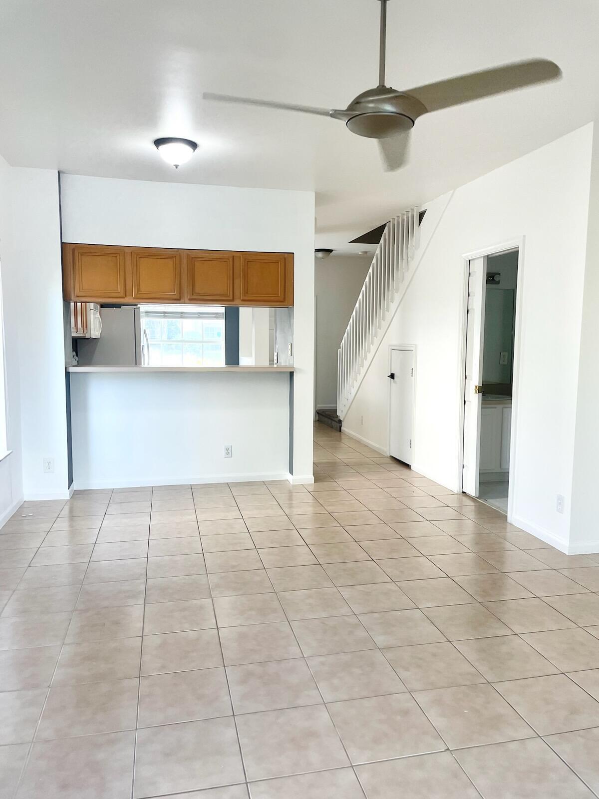 PALMBROOKE TOWNHOMES - Residential Lease