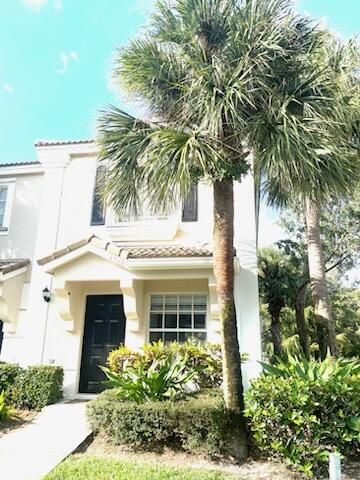 PALMBROOKE TOWNHOMES - Residential Lease