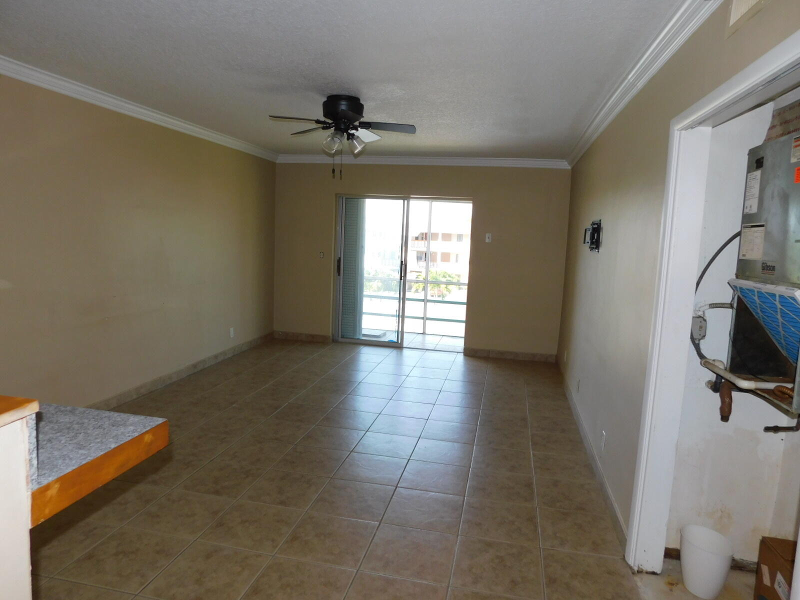 LAKE PARK GARDENS 4 INC CONDO - Residential