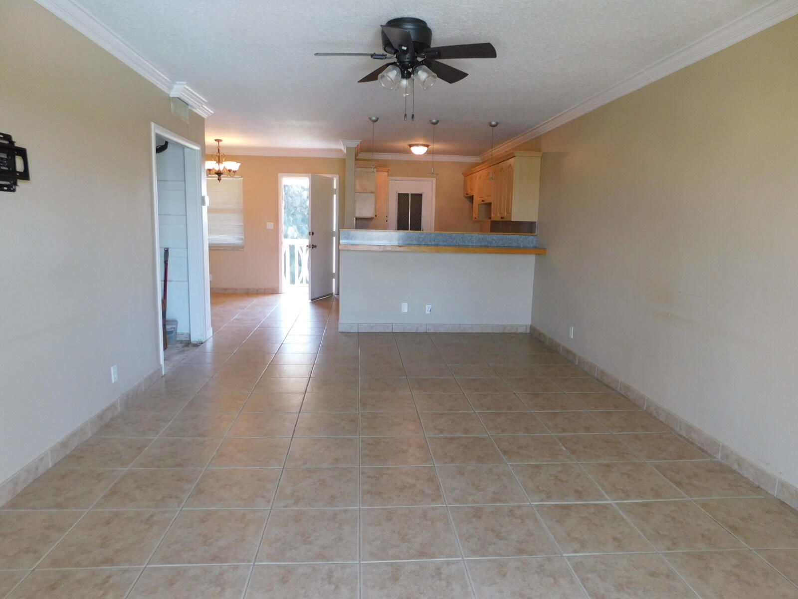 LAKE PARK GARDENS 4 INC CONDO - Residential