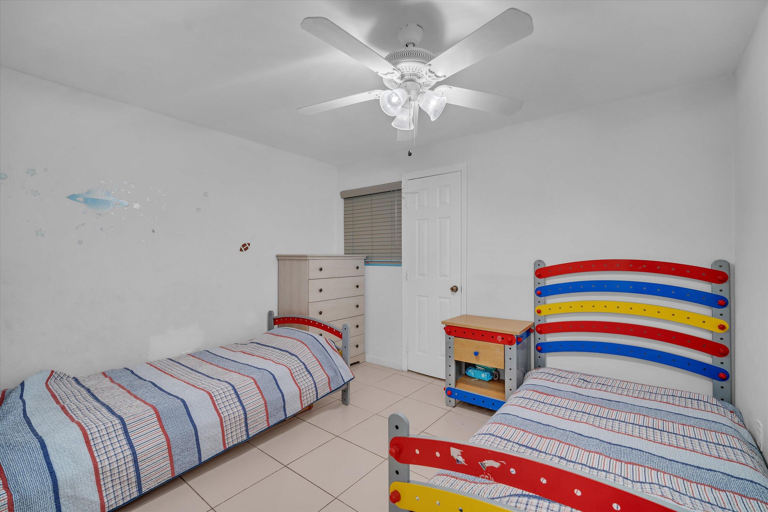 DRIFTWOOD ESTATES NO 2 - Residential