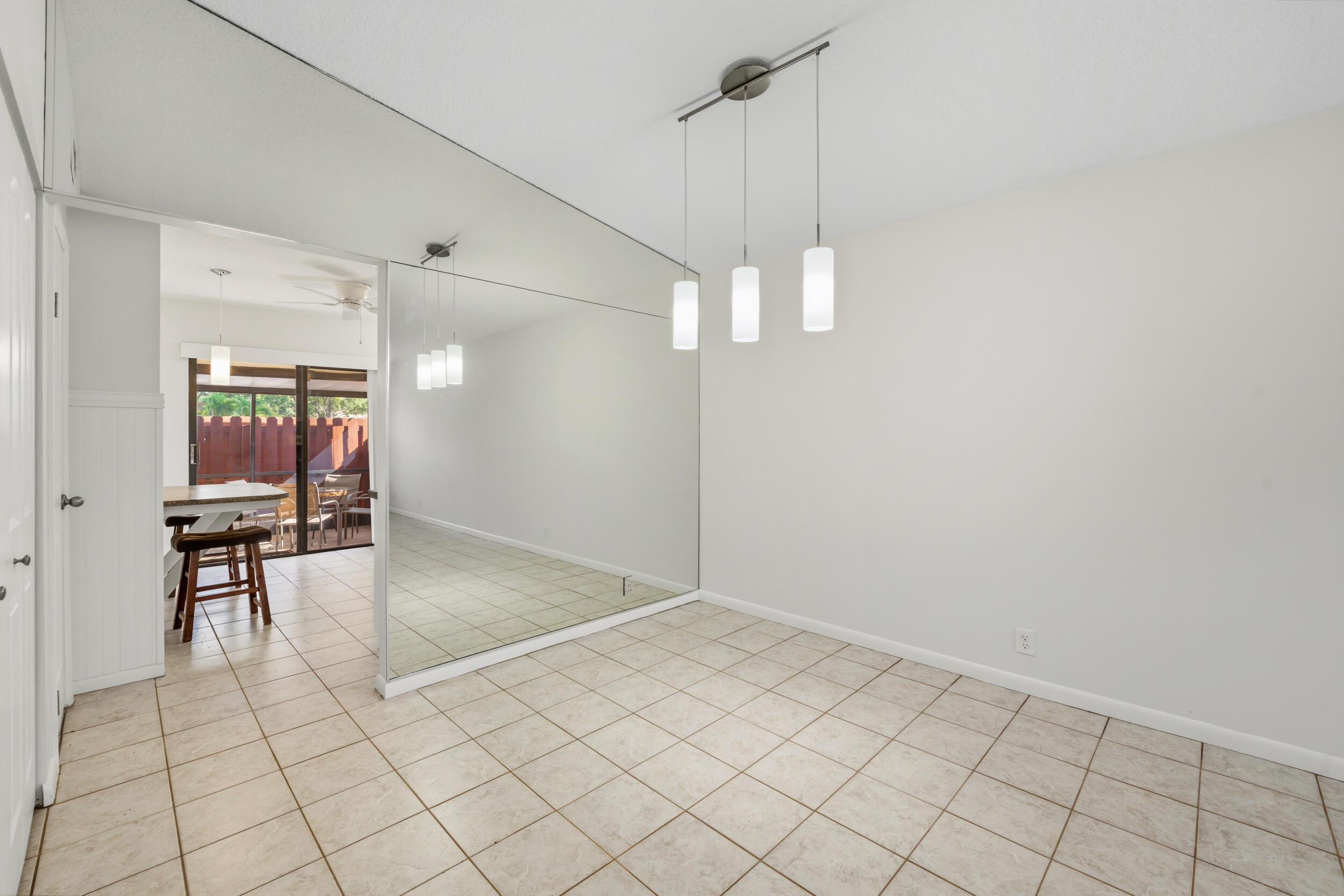 Villas of Hobe Sound - Residential Lease