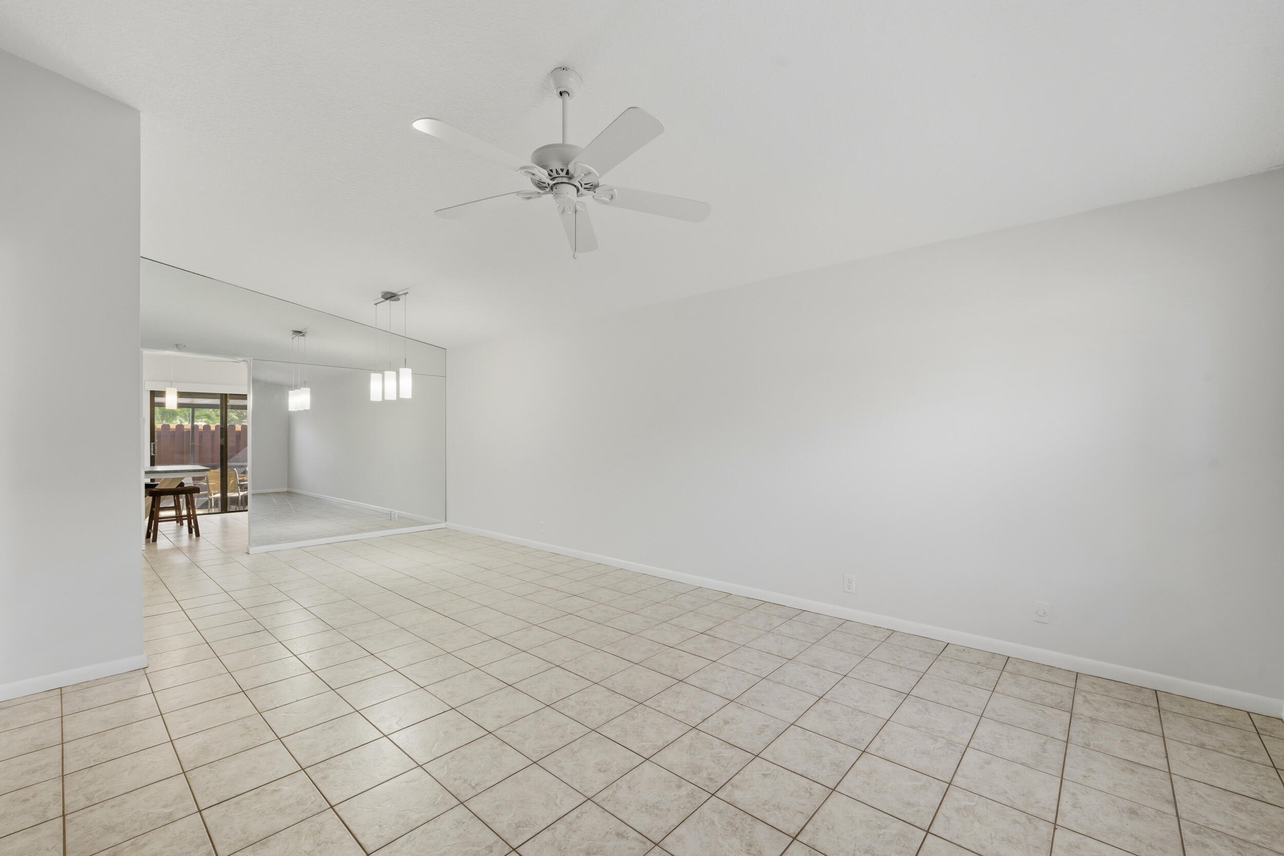 Villas of Hobe Sound - Residential Lease
