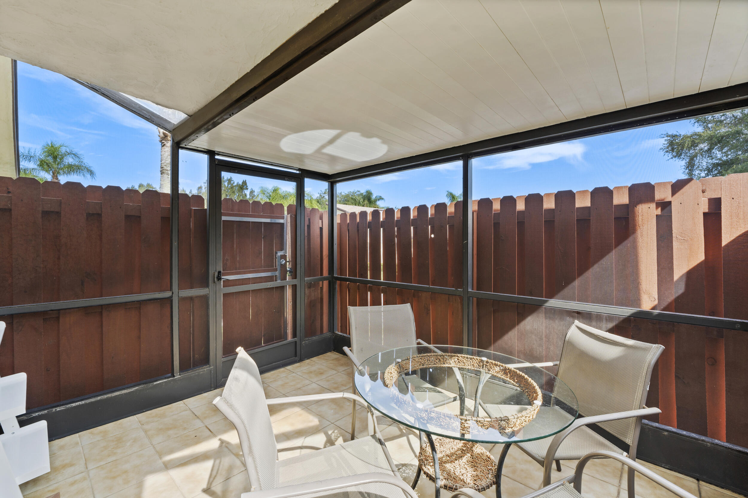 Villas of Hobe Sound - Residential Lease