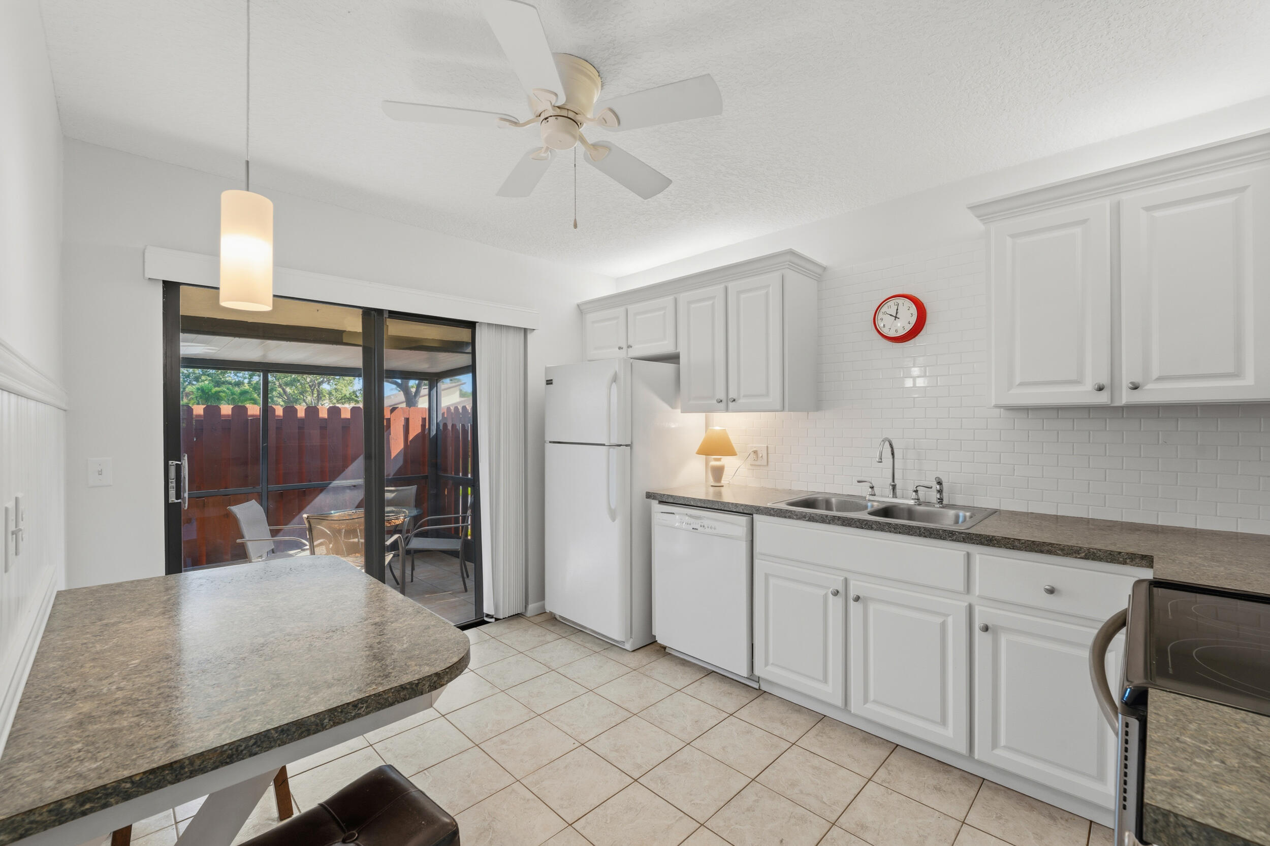 Villas of Hobe Sound - Residential Lease