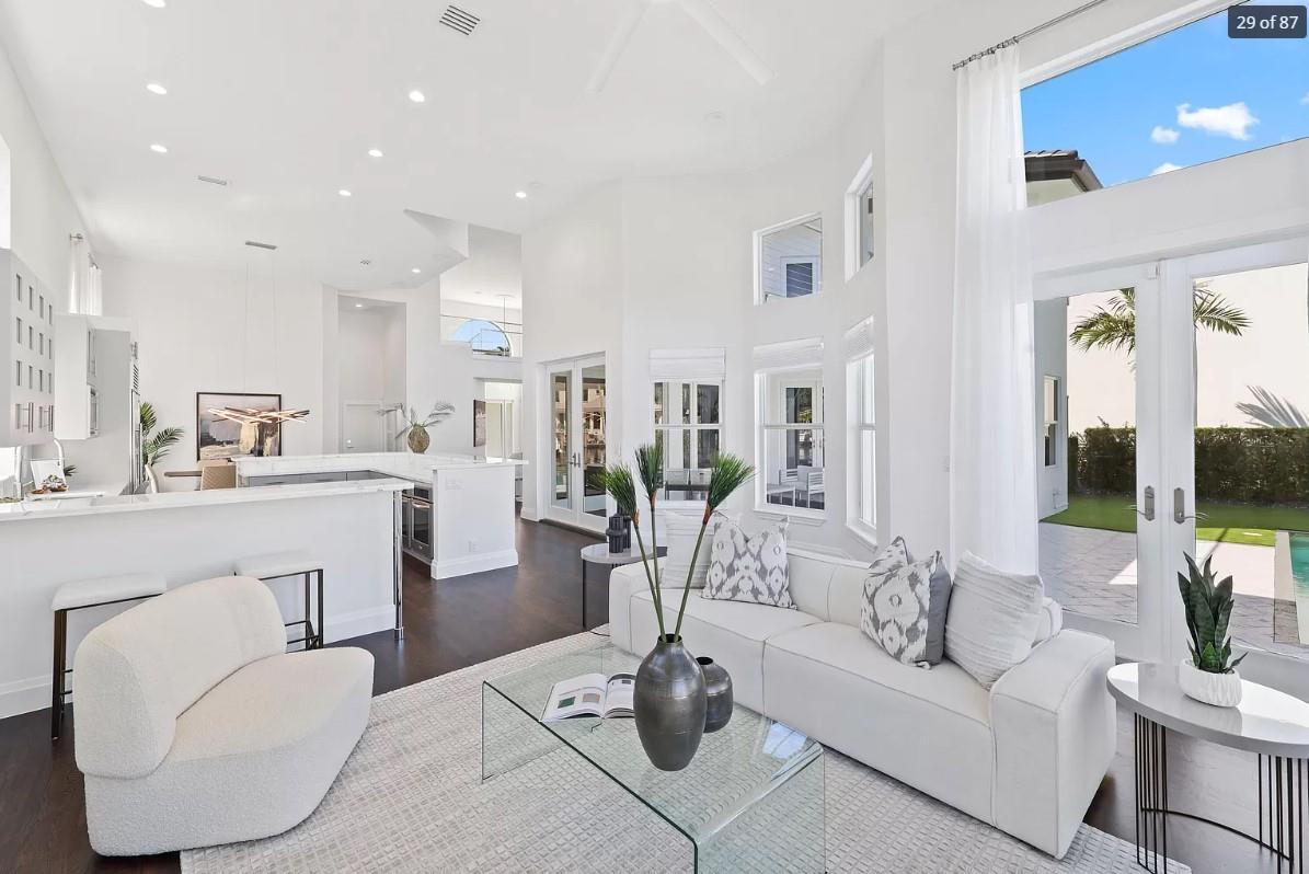 LAS OLAS ISLES - Residential