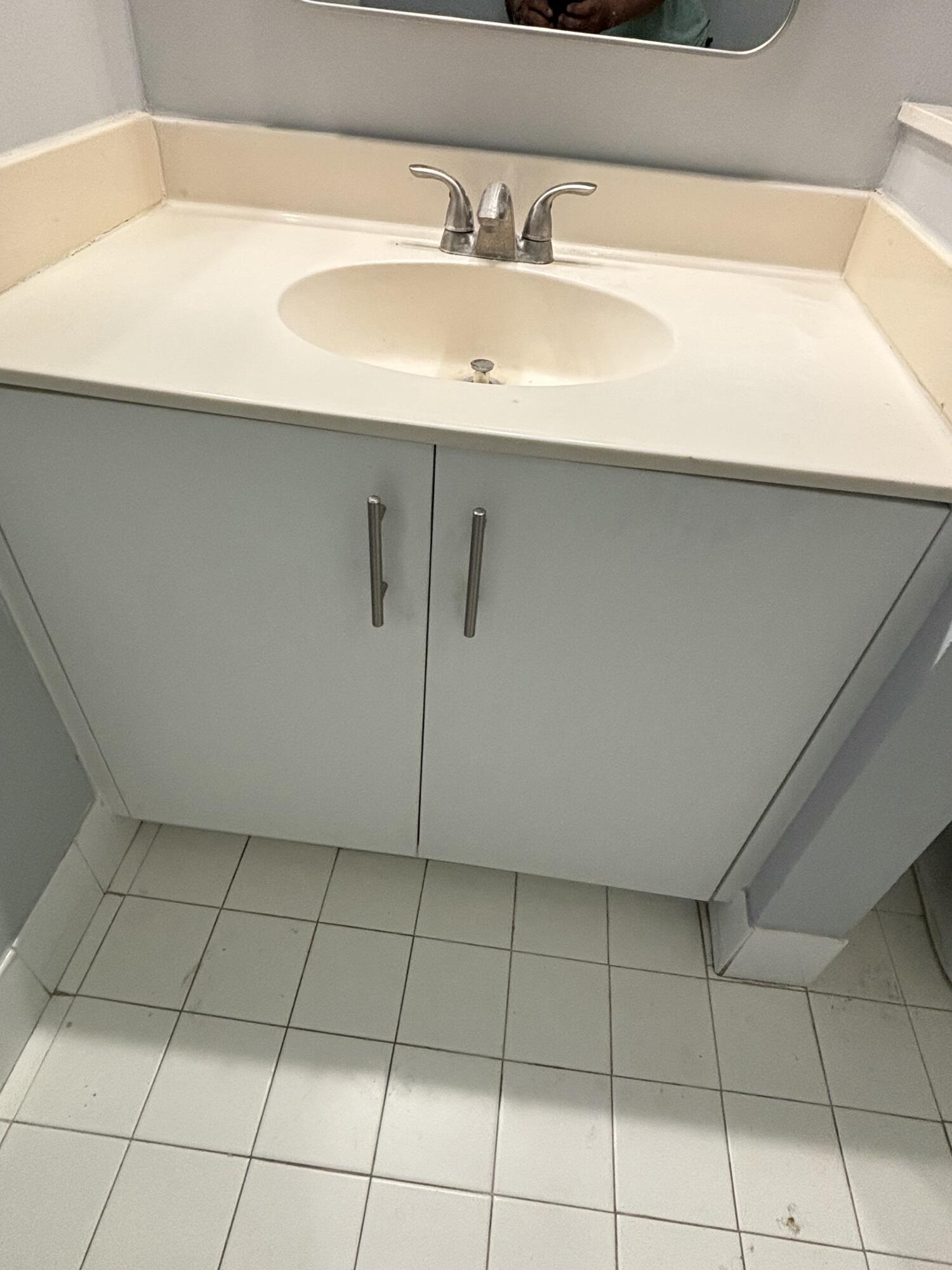 EL-AD POINCIANA CONDO - Residential Lease