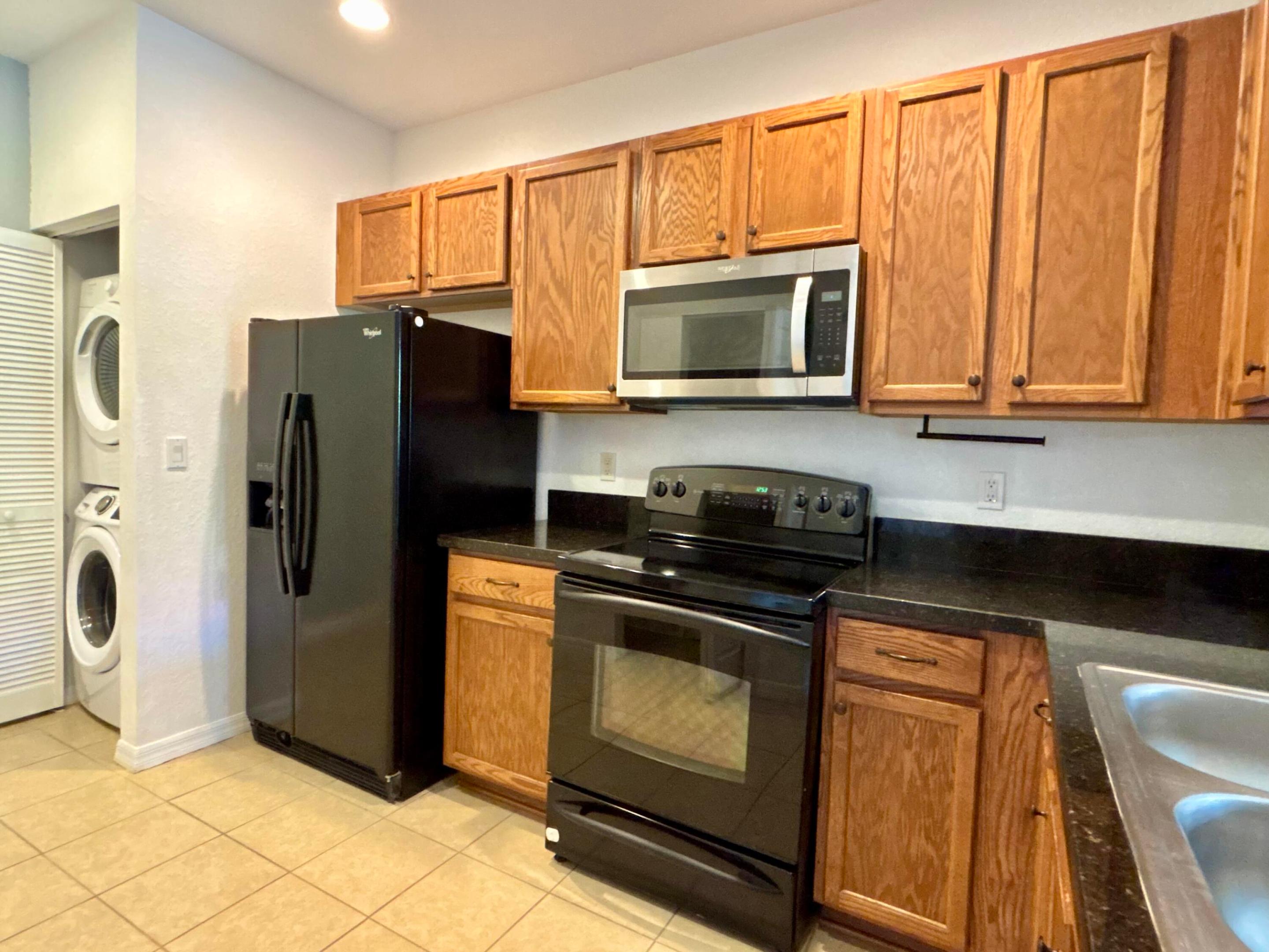 MONTEREY BAY TR - Residential Lease