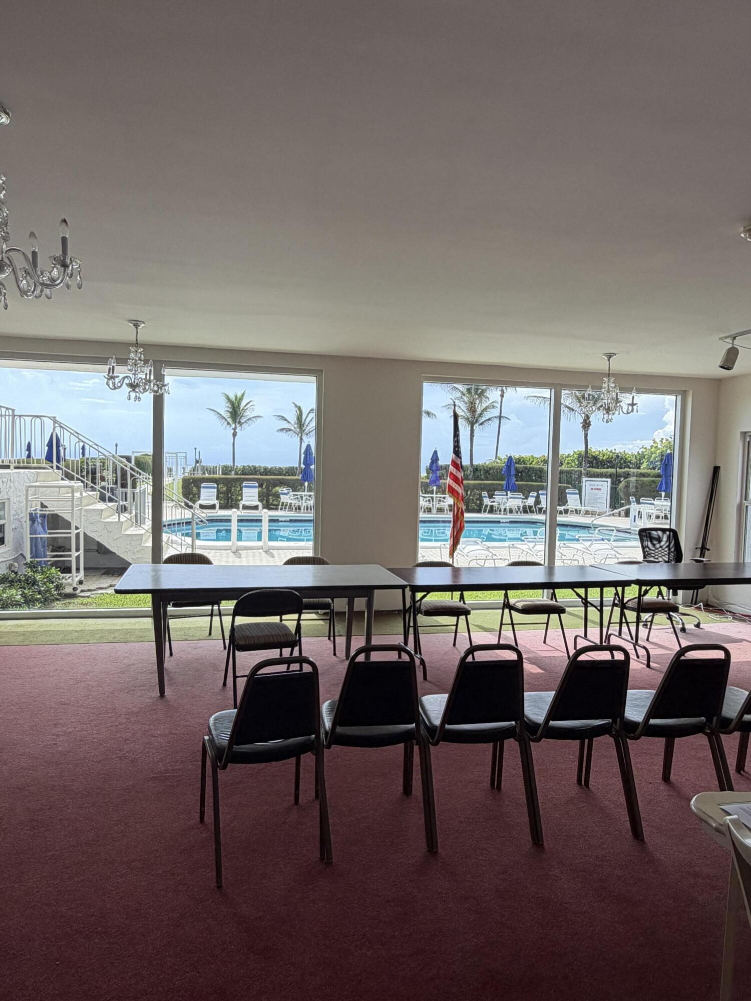 LA RENAISSANCE - Residential Lease