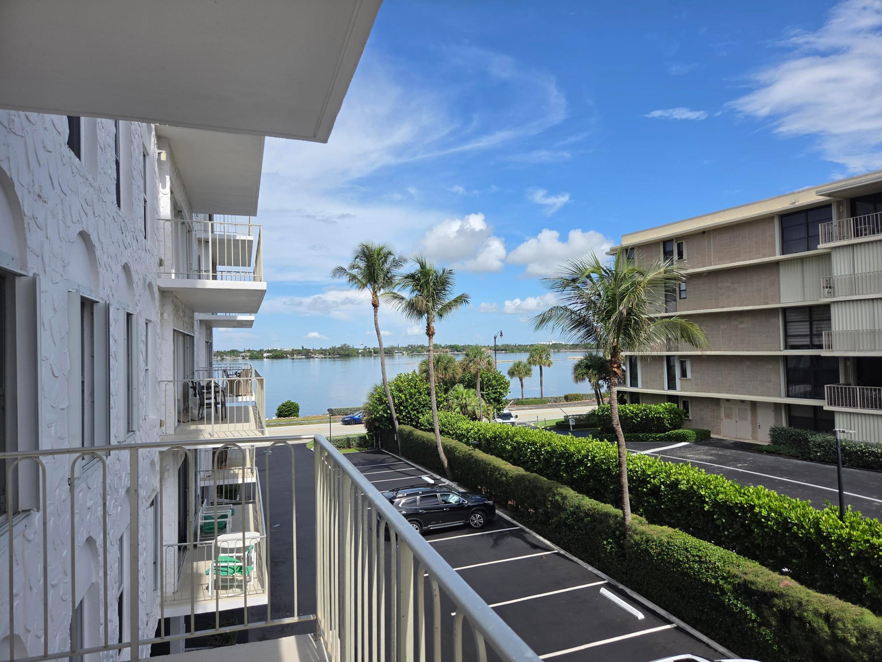Welcome to this thoughtfully proportioned two-bedroom, two-bathroom condominium located in LA RENAISSANCE in Palm Beach, Florida. Offering 1,176 square feet of finished living space across six stories, this residence provides comfortable accommodations with dedicated parking for one vehicle. The well-designed floor plan maximizes livability in this convenient condominium setting, making it an excellent opportunity for those seeking a residence in this established Palm Beach community.