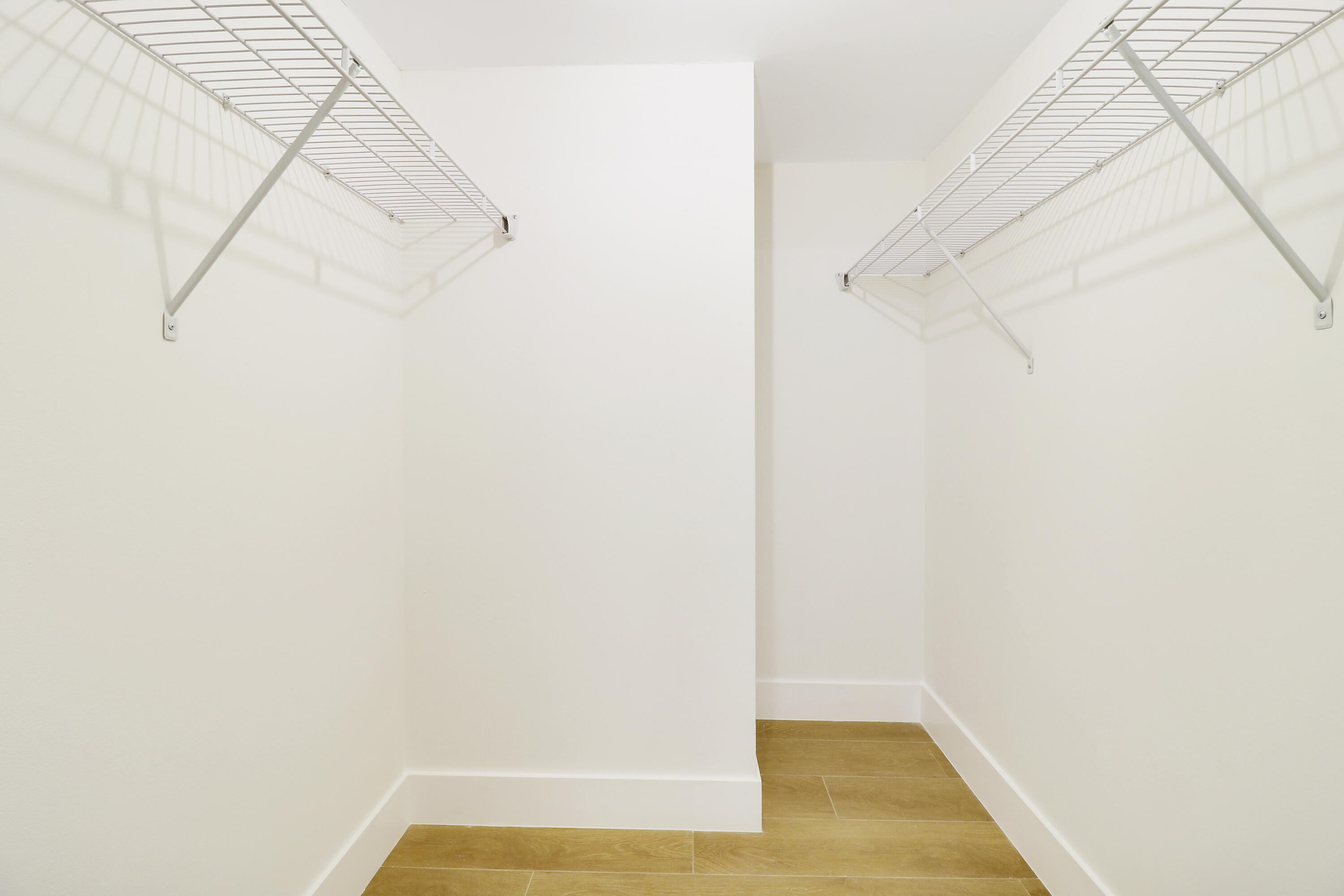 PINE CREST CONDO - Residential Lease