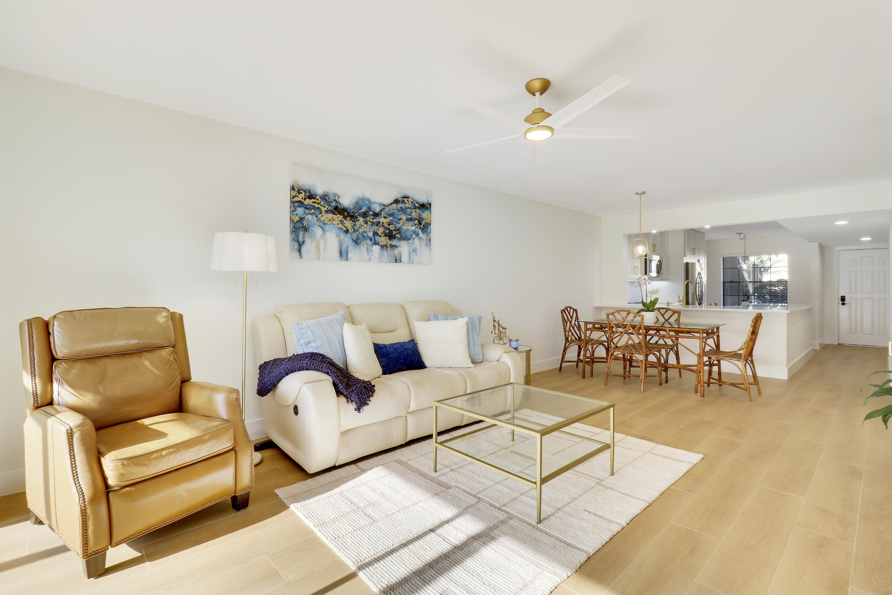 PINE CREST CONDO - Residential Lease