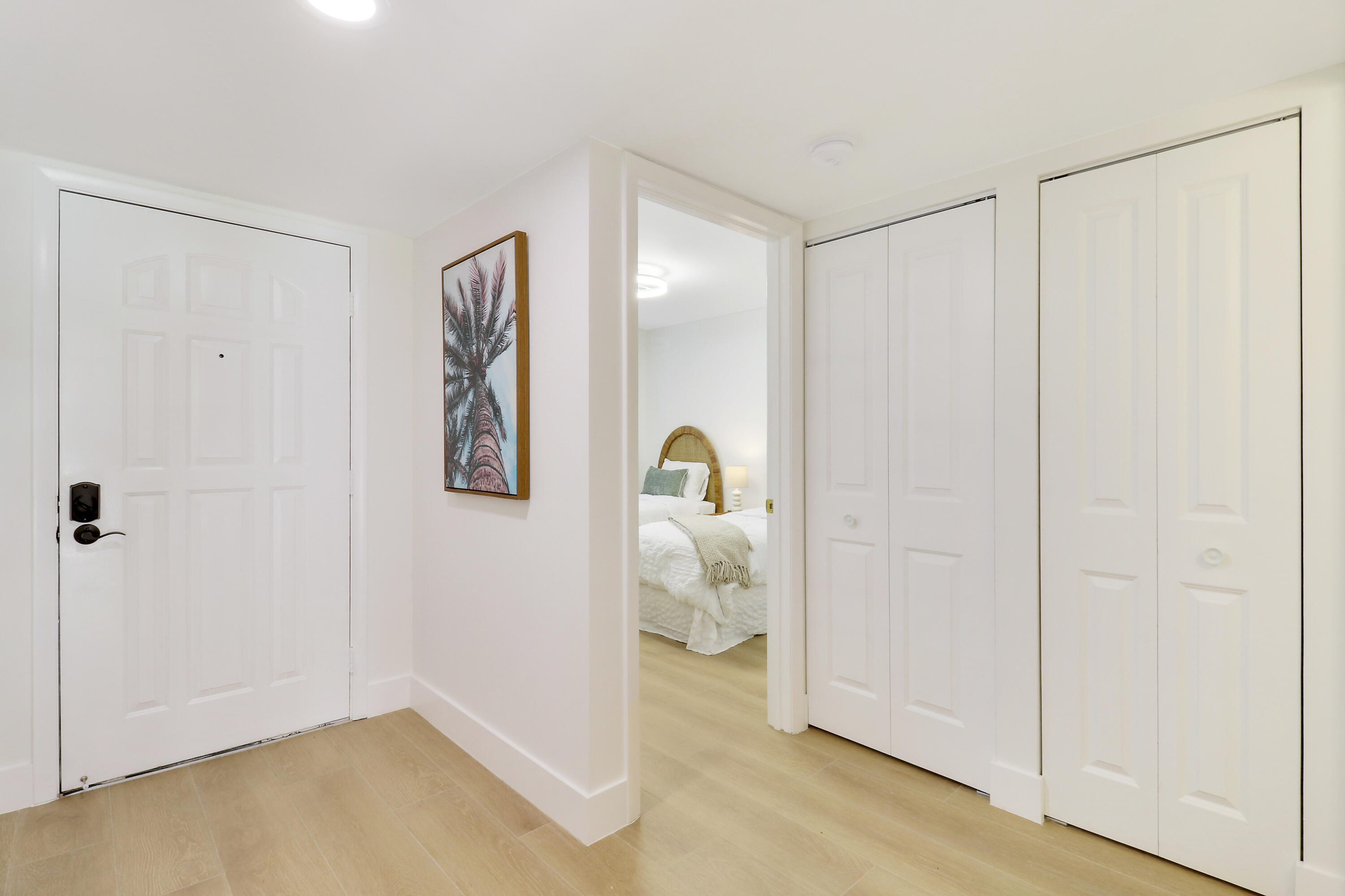 PINE CREST CONDO - Residential Lease