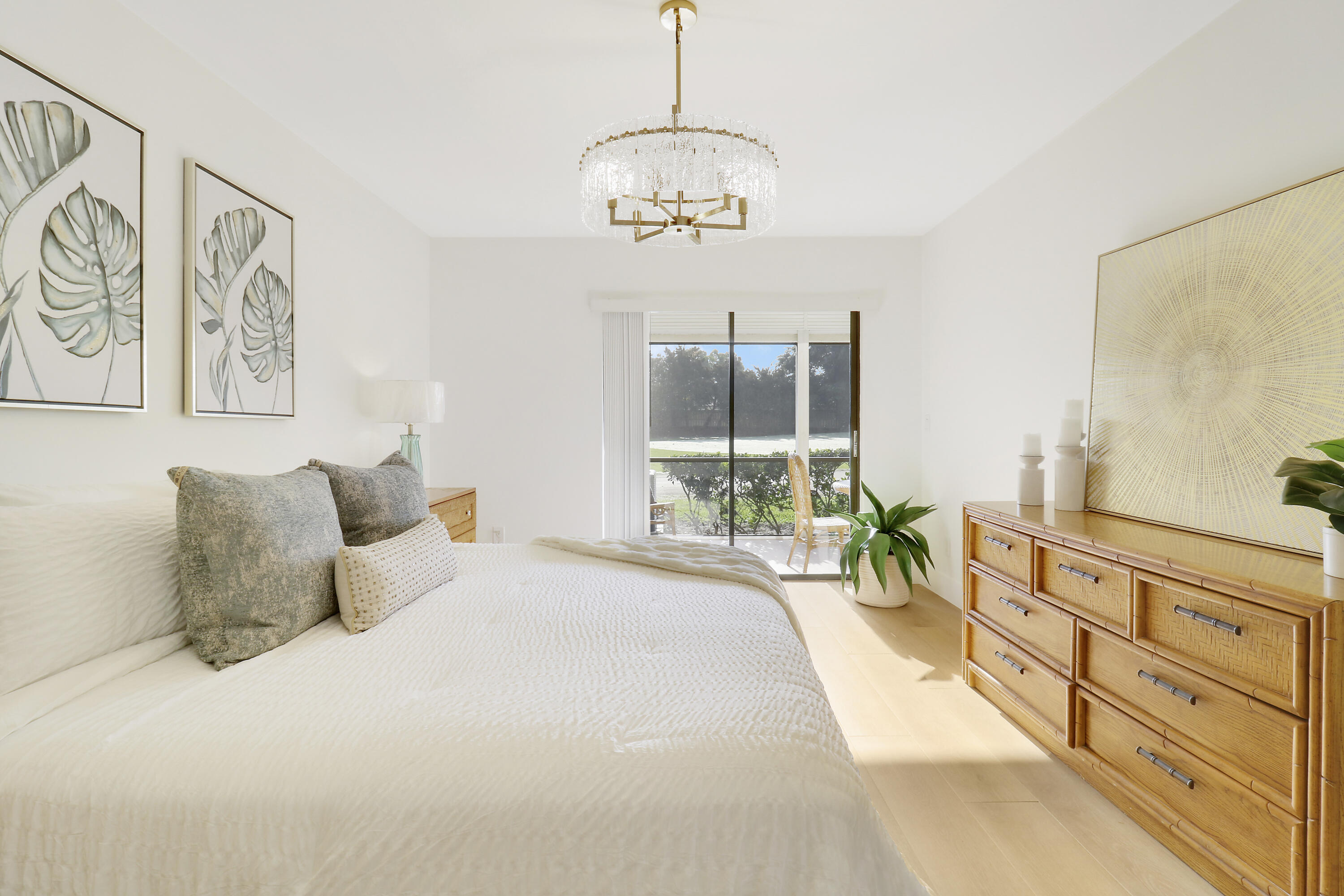 PINE CREST CONDO - Residential Lease