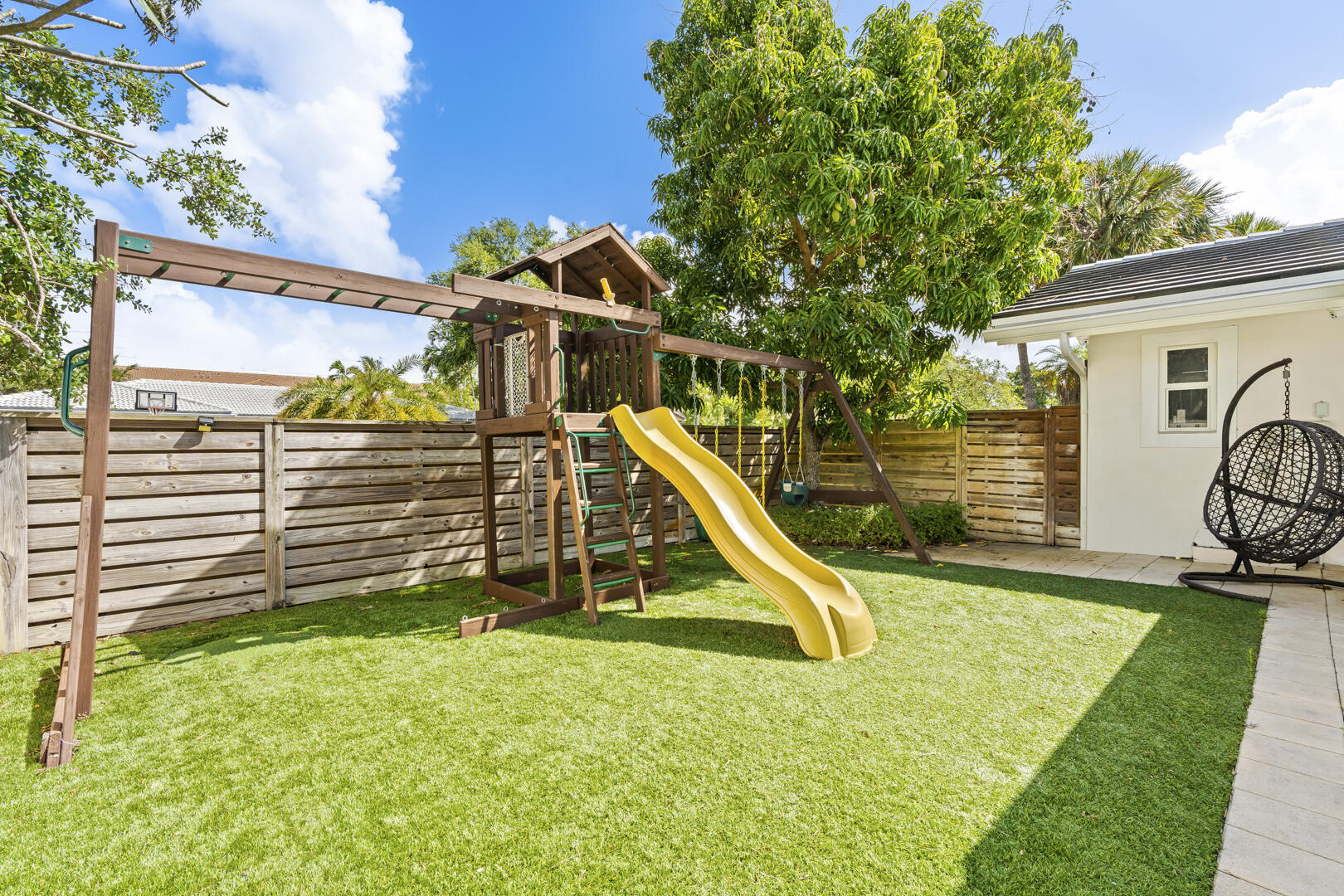 EMERALD HILLS SEC 3 - Residential