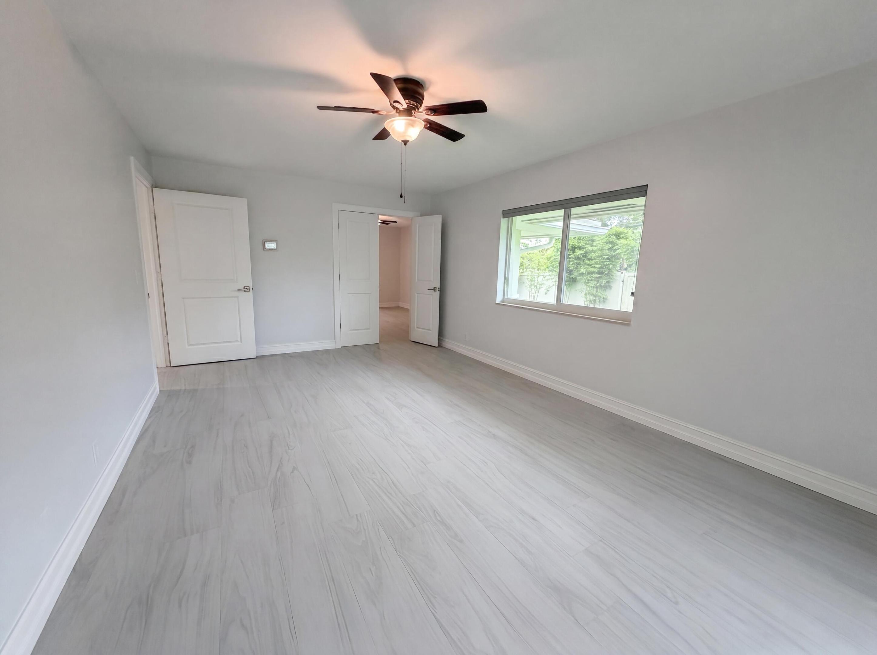 PINEWOOD OF WELLINGTON - Residential