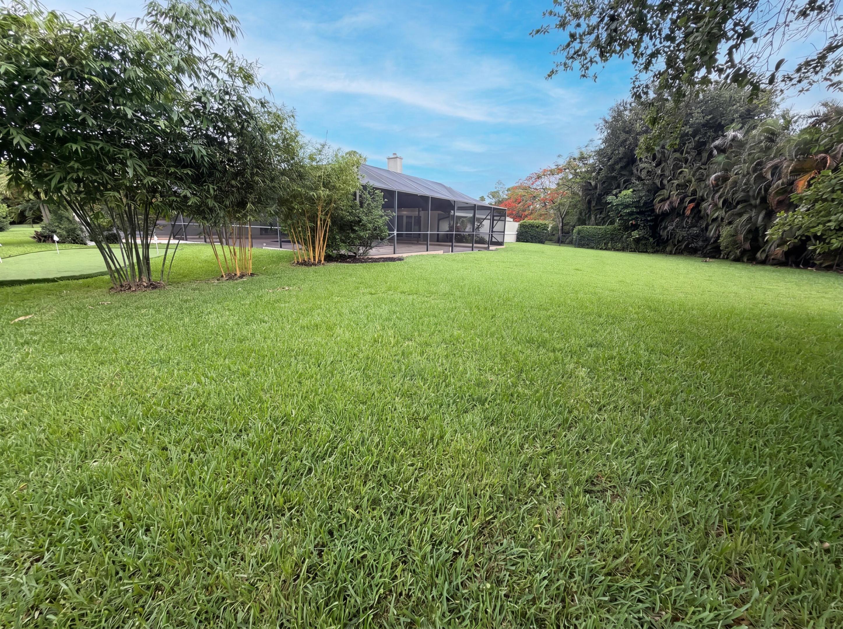 PINEWOOD OF WELLINGTON - Residential