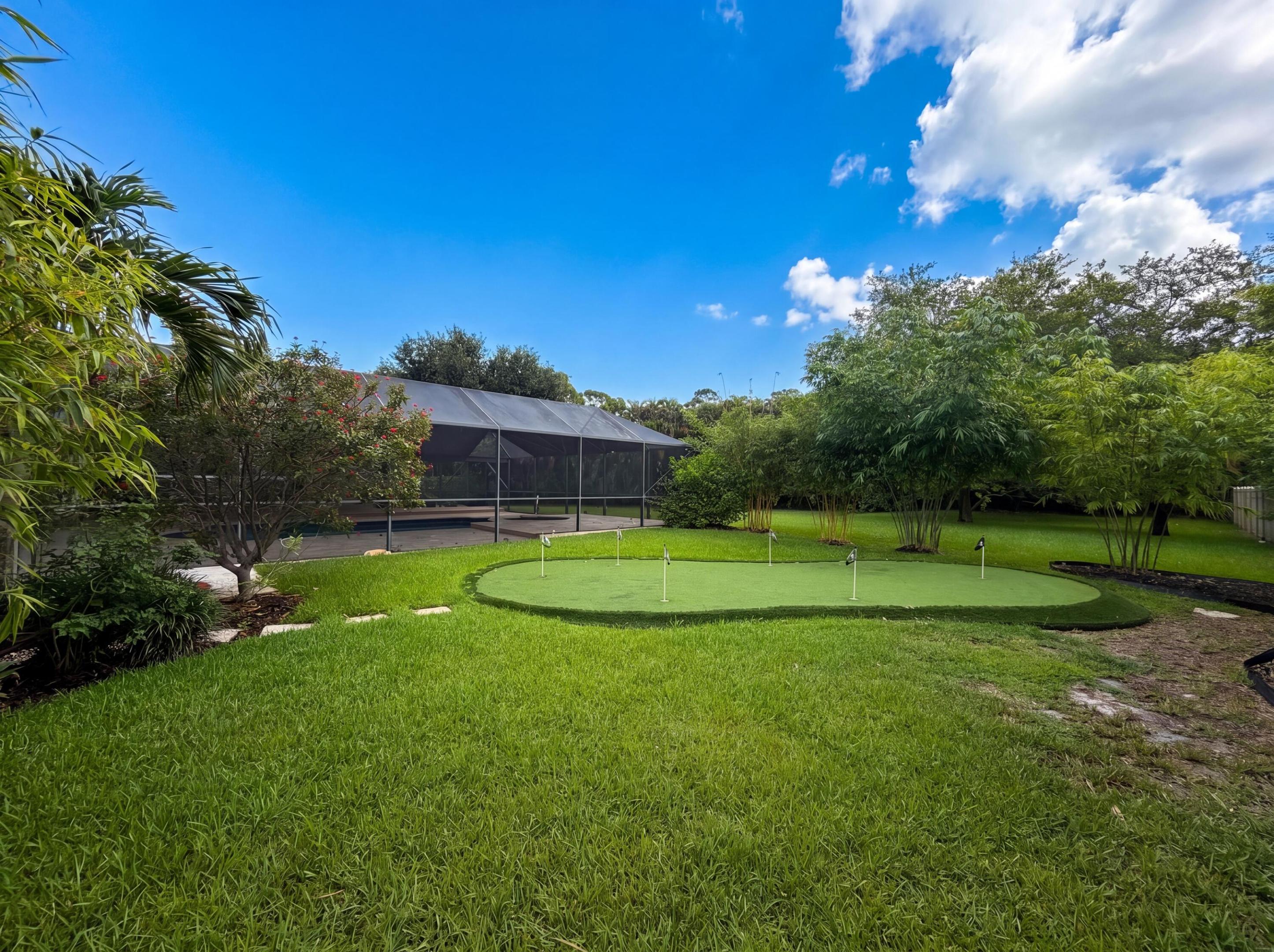 PINEWOOD OF WELLINGTON - Residential