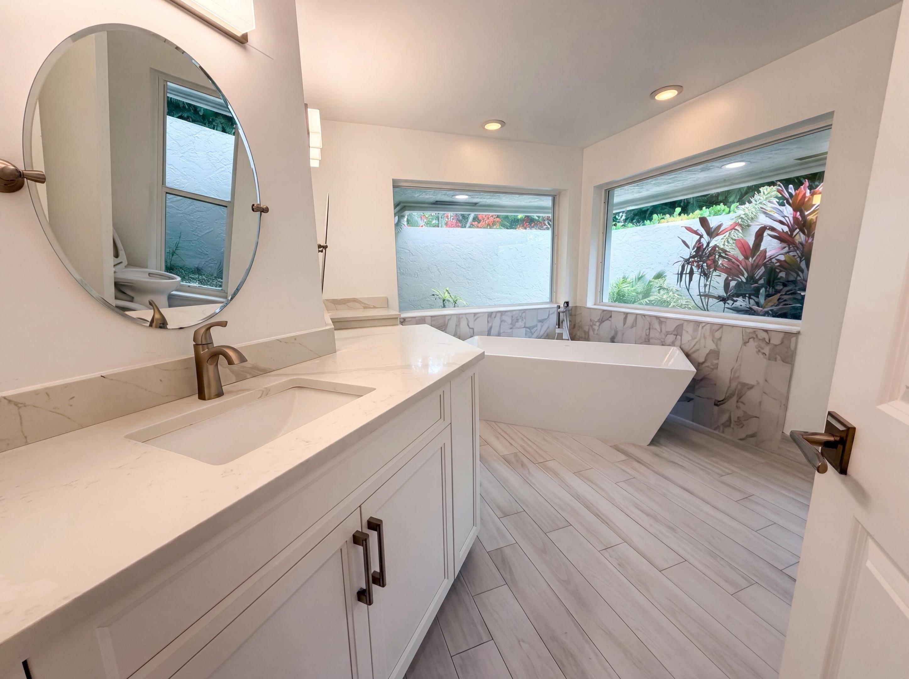 PINEWOOD OF WELLINGTON - Residential
