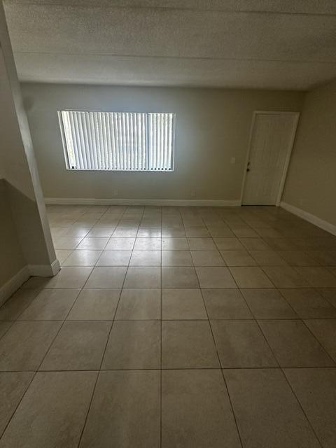 MEADOWS ON THE GREEN CONDO - Residential