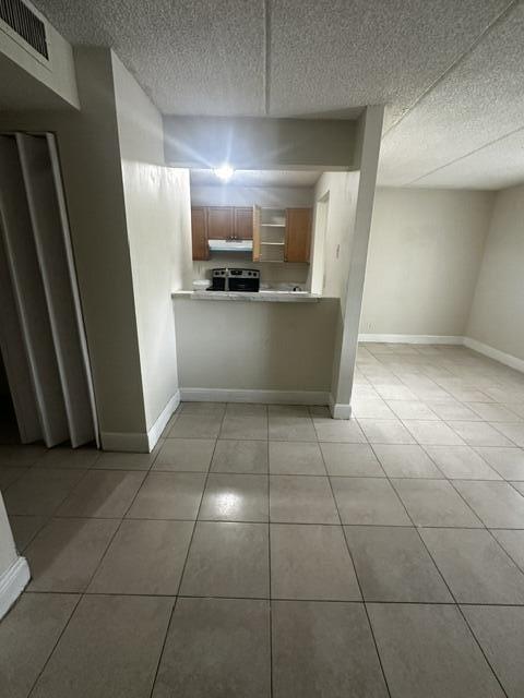 MEADOWS ON THE GREEN CONDO - Residential