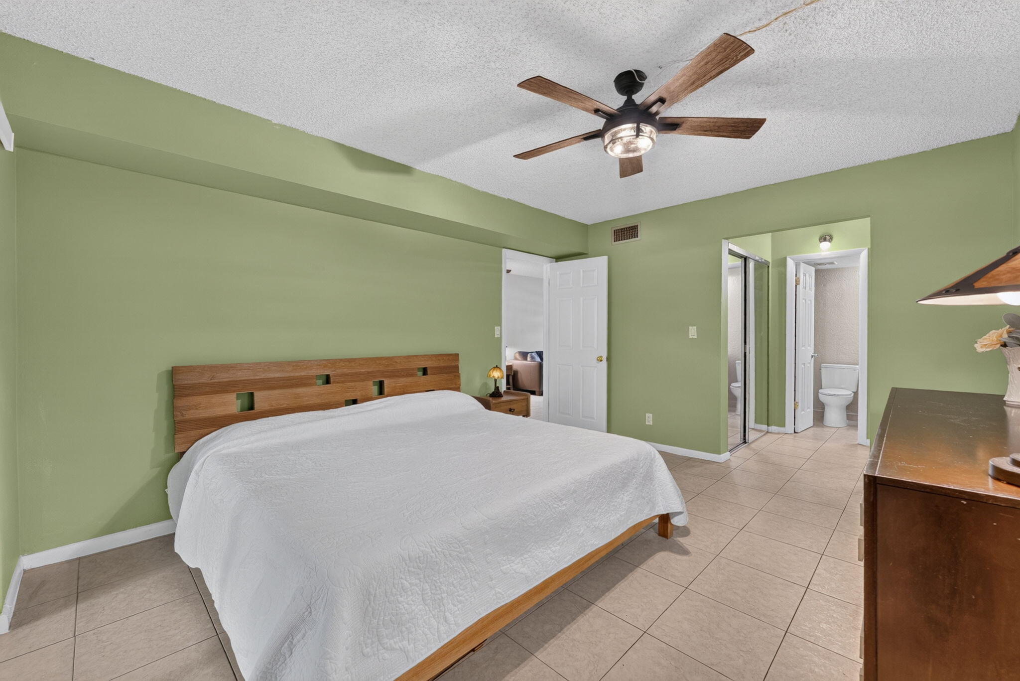 ORIOLE GARDENS THREE - Residential