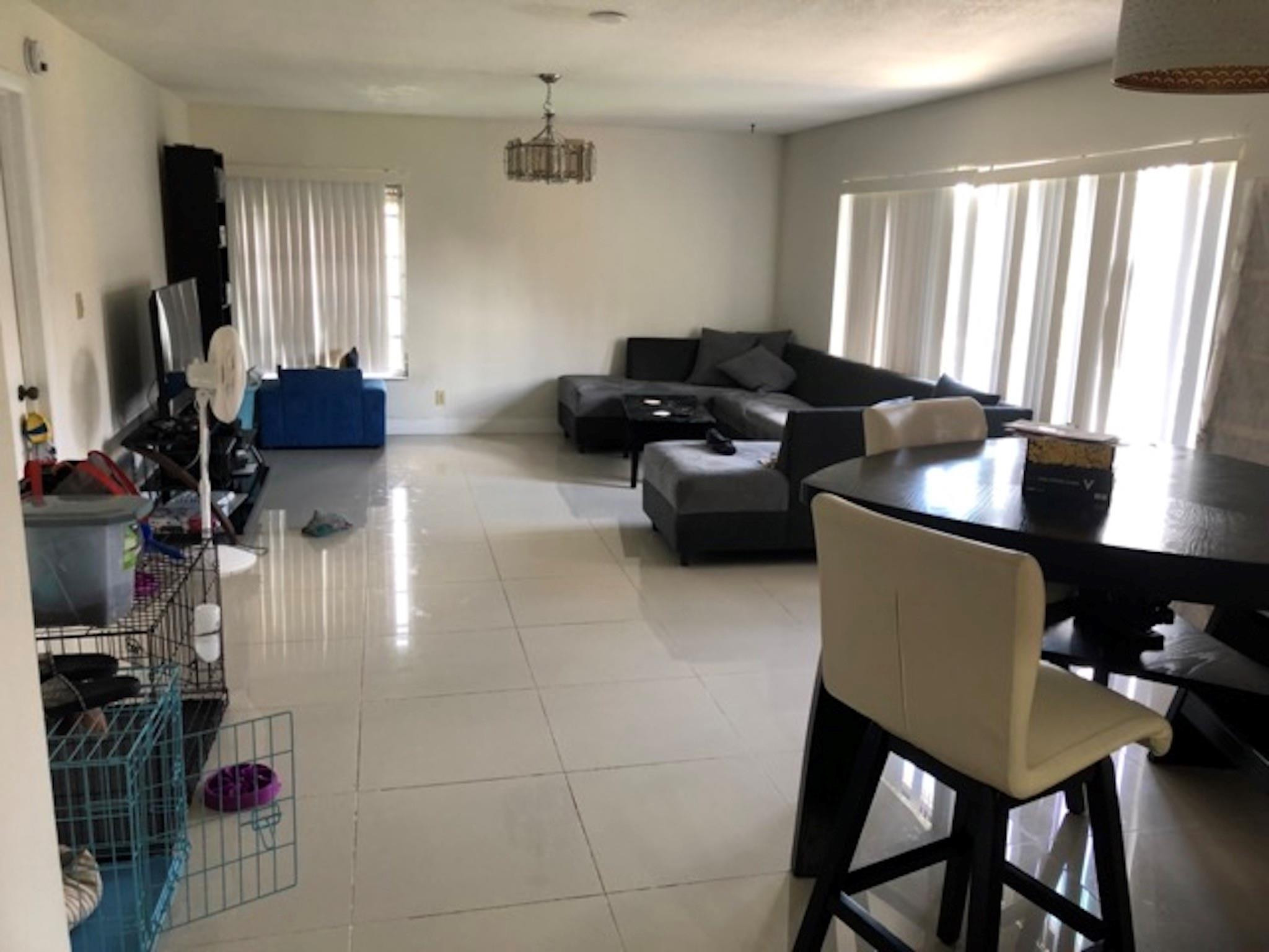 LAGO WEST CONDOMINIUM - Residential Lease