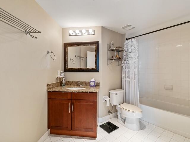 DOWNTOWN DADELAND CONDO NO FIVE - Residential Lease