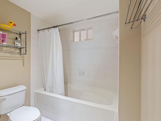 DOWNTOWN DADELAND CONDO NO FIVE - Residential Lease
