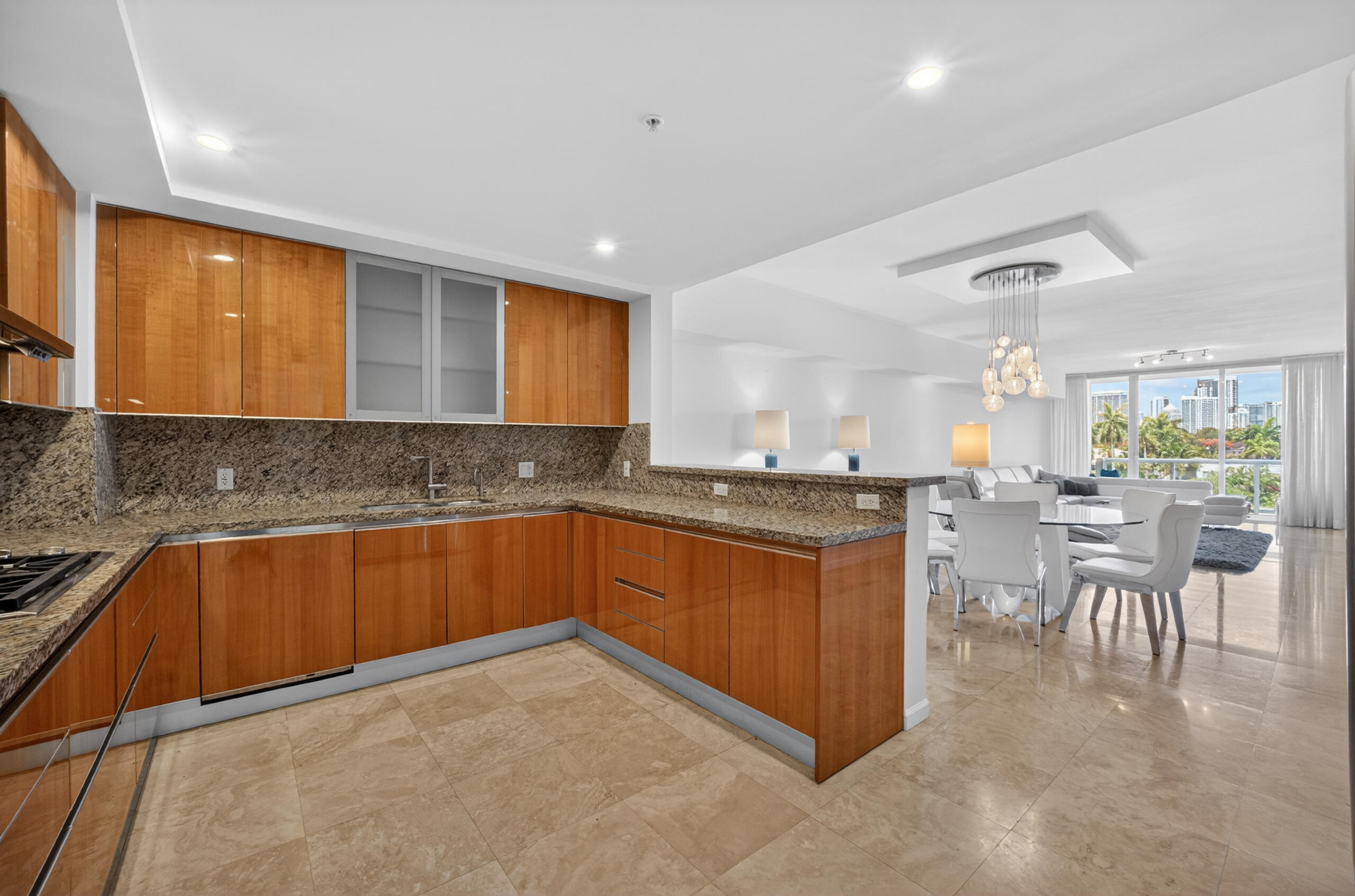 45 HENDRICKS CONDO - Residential
