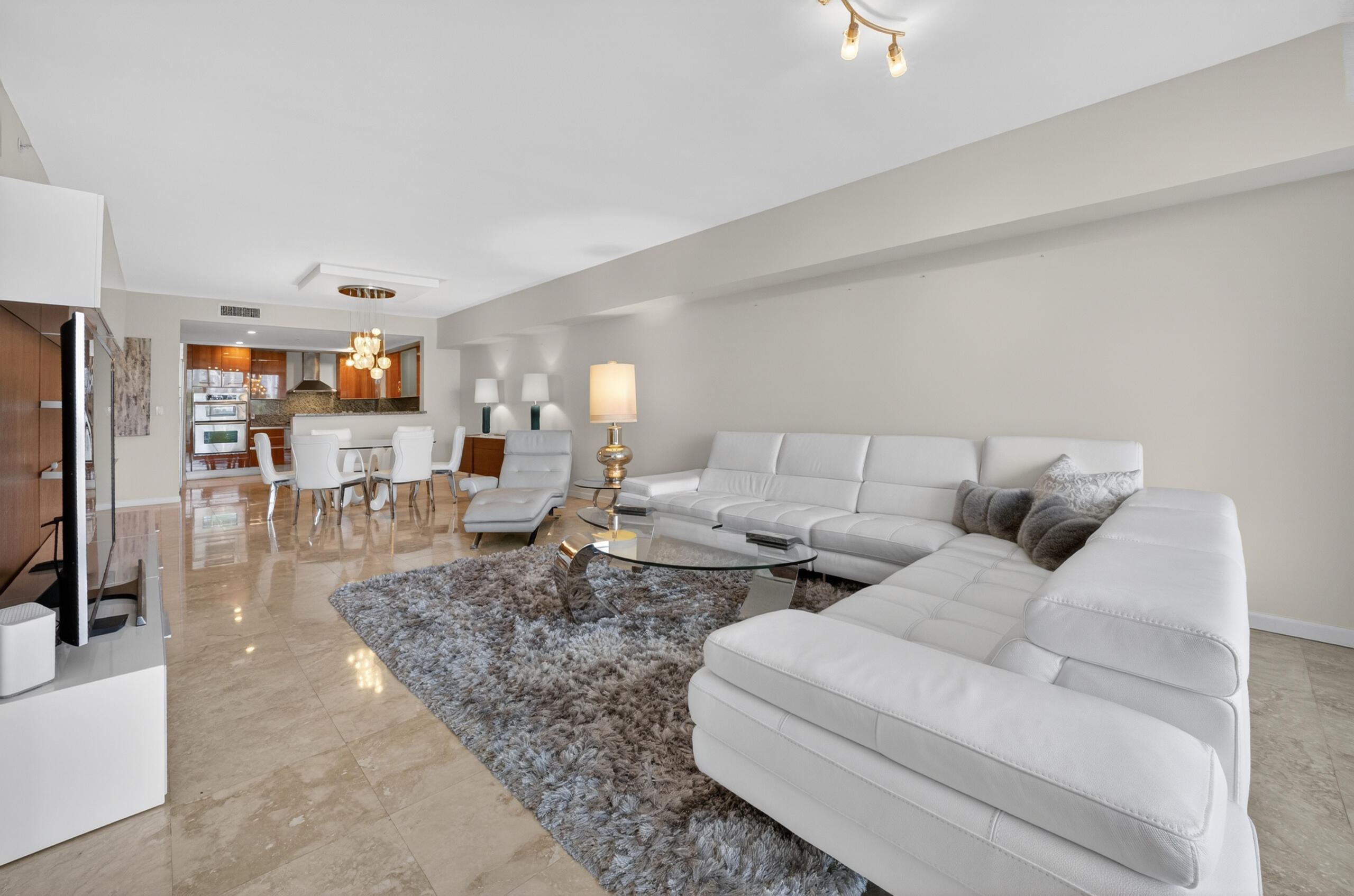 45 HENDRICKS CONDO - Residential