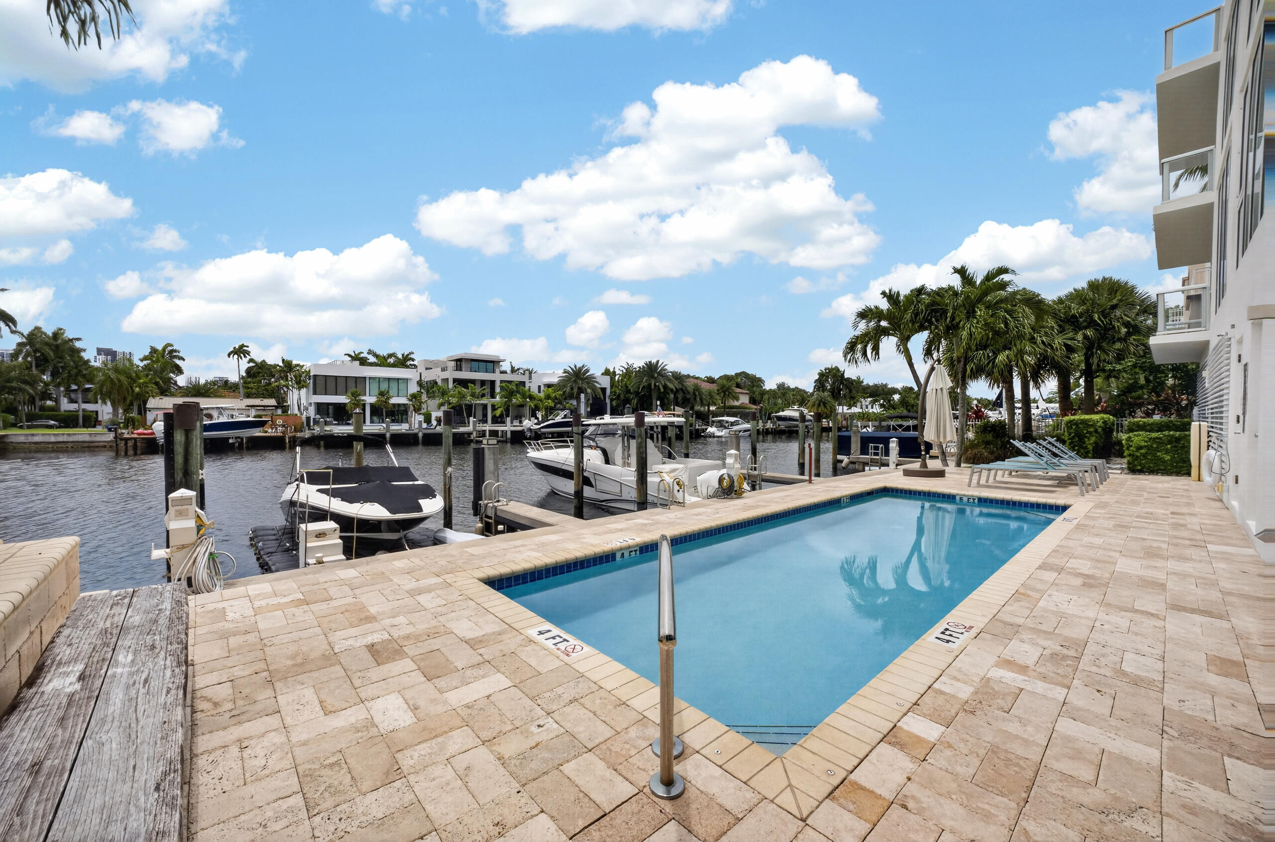 45 HENDRICKS CONDO - Residential