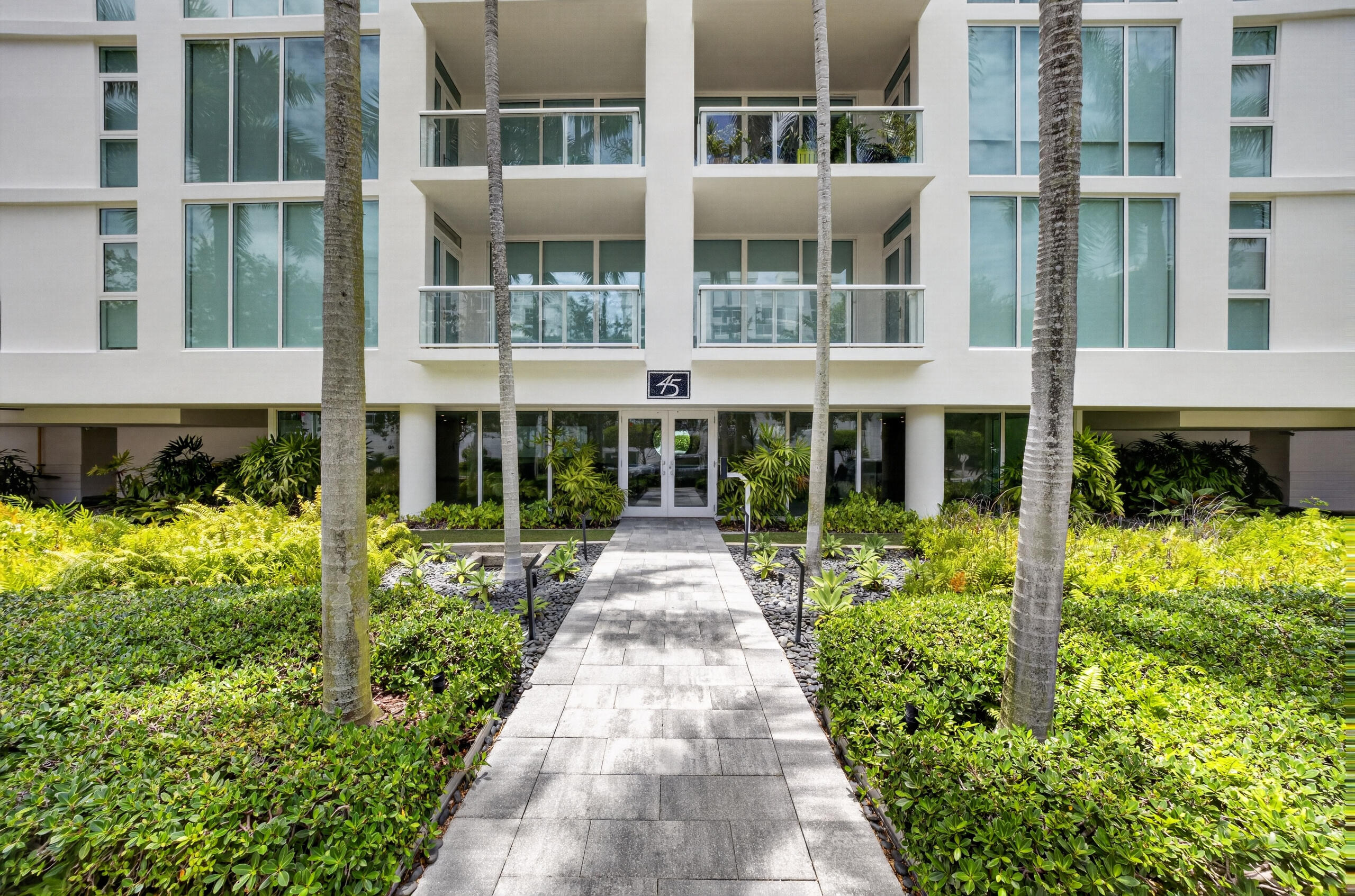 45 HENDRICKS CONDO - Residential