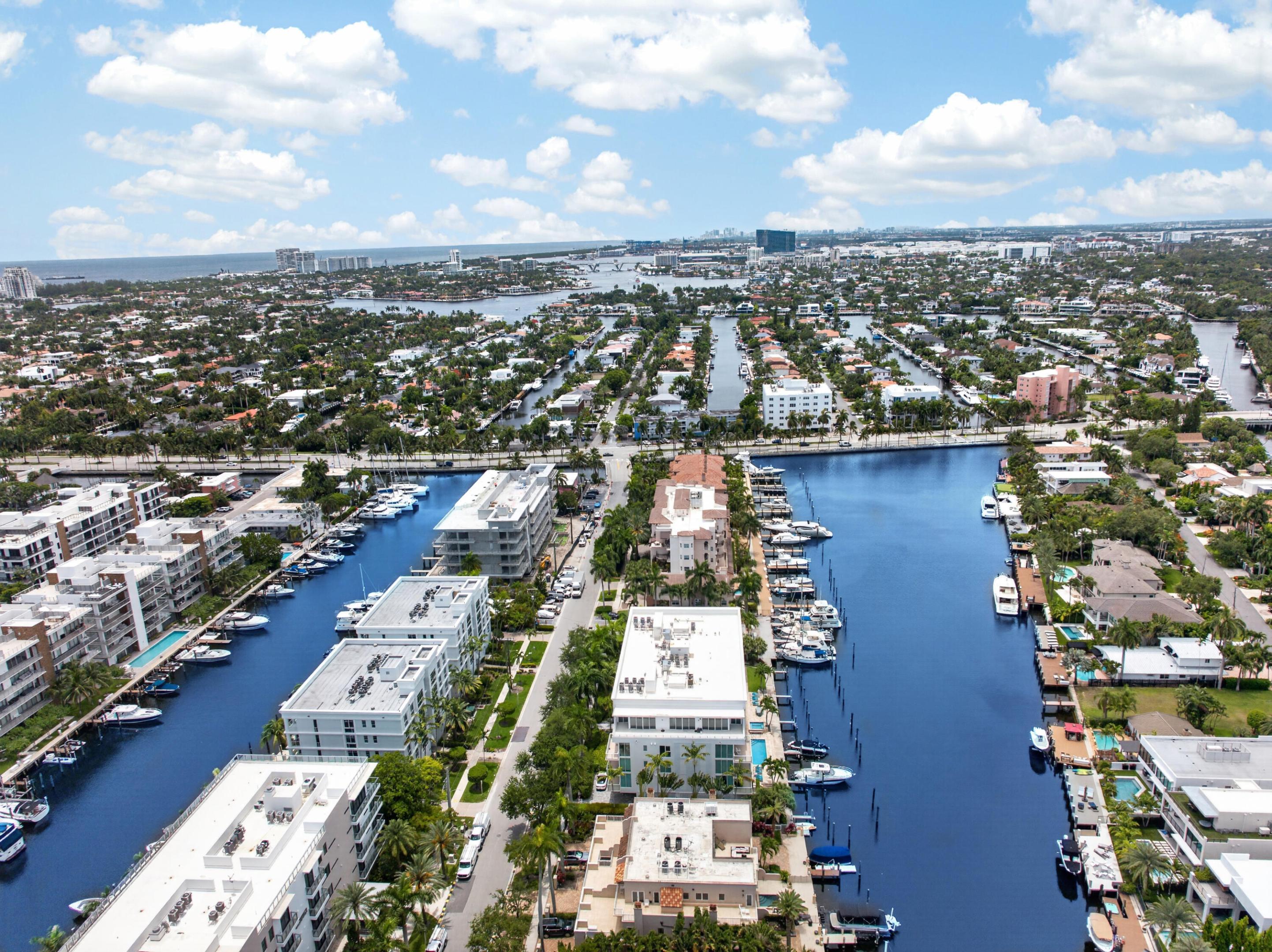 45 HENDRICKS CONDO - Residential