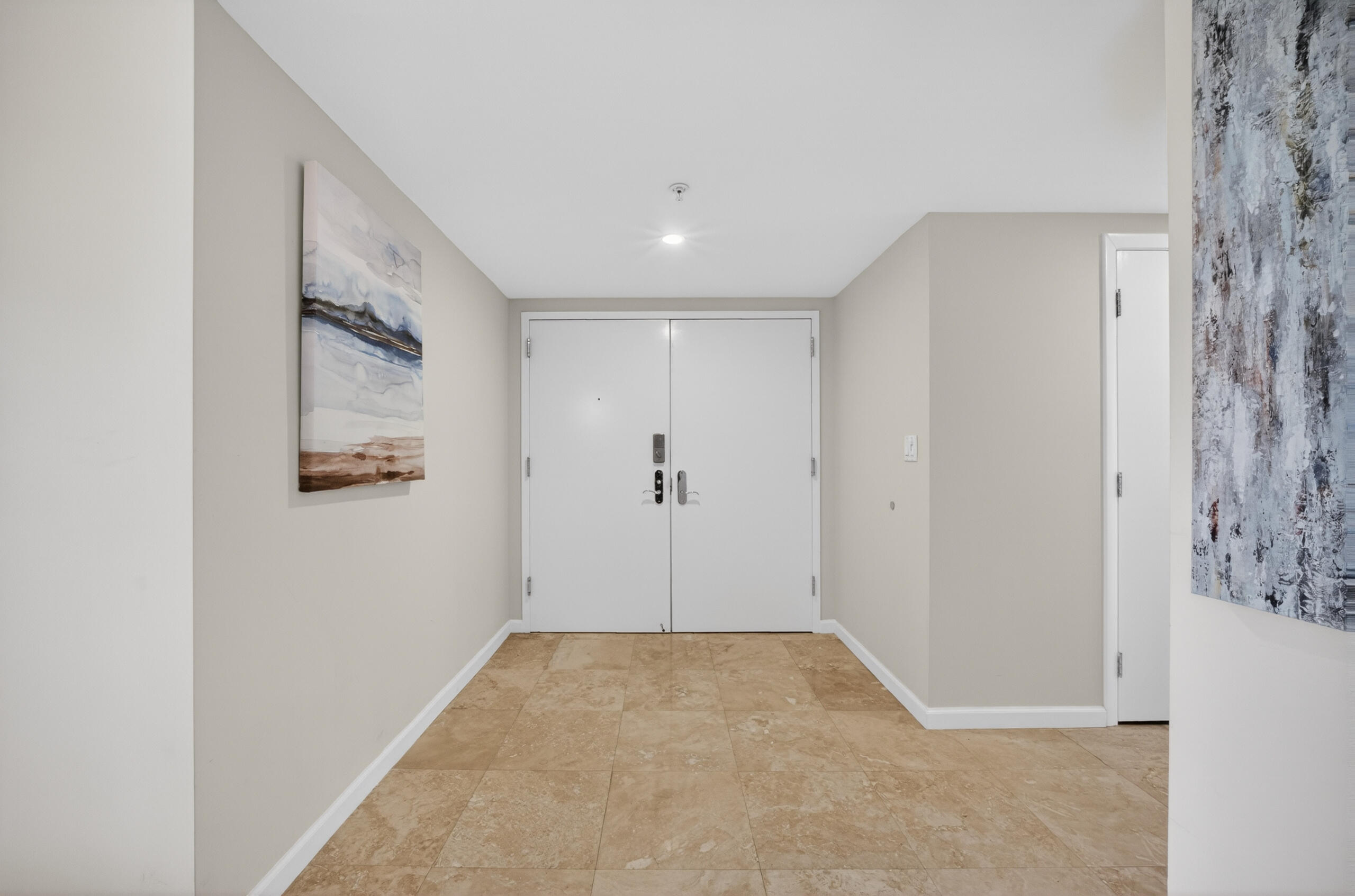 45 HENDRICKS CONDO - Residential