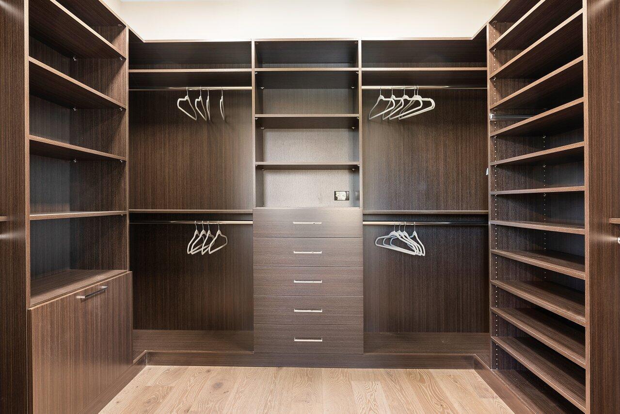 LAKE ROGERS ISLE UNIT A - Residential