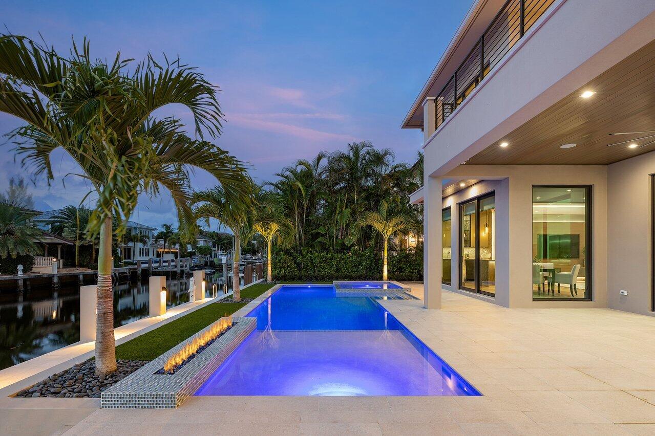 LAKE ROGERS ISLE UNIT A - Residential