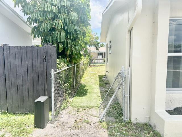 SUNRISE GOLF VILLAGE SEC 19 - Residential