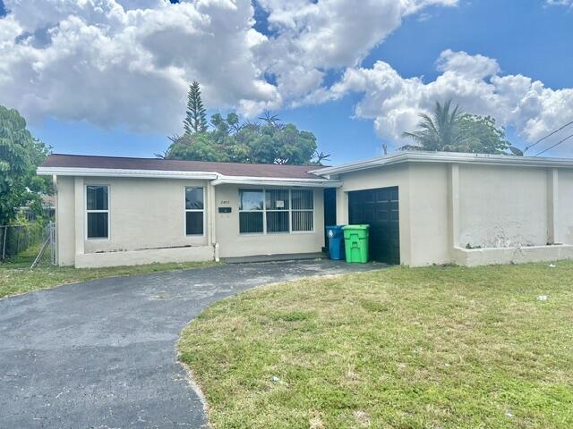 Investor special. Sold AS-IS, AC 2022 WH 2020. ROOF AGE UNKNOWN.  Seller is a corporation and has never occupied the home. Seller does not disclose. It is Buyer and Buyers brokers responsibility to verify all information, HOA fees, restrictions and approval process. Seller chooses  Title. 5 day inspection period max. Closing date on or before 45days from effective date.  AC 2022 an water heater 2020